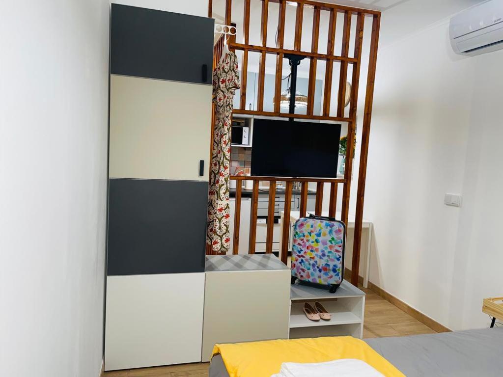 Standard Studio - Photo 8