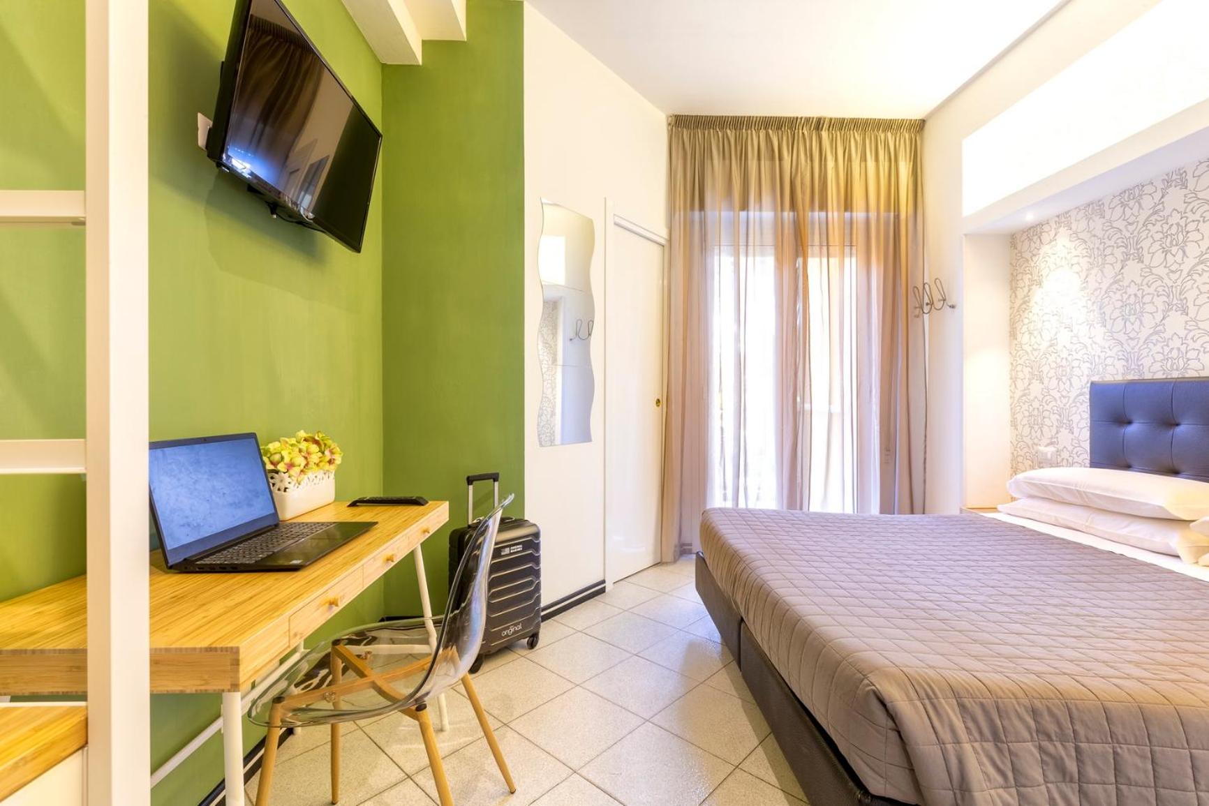 Double or Twin Room - Photo 1