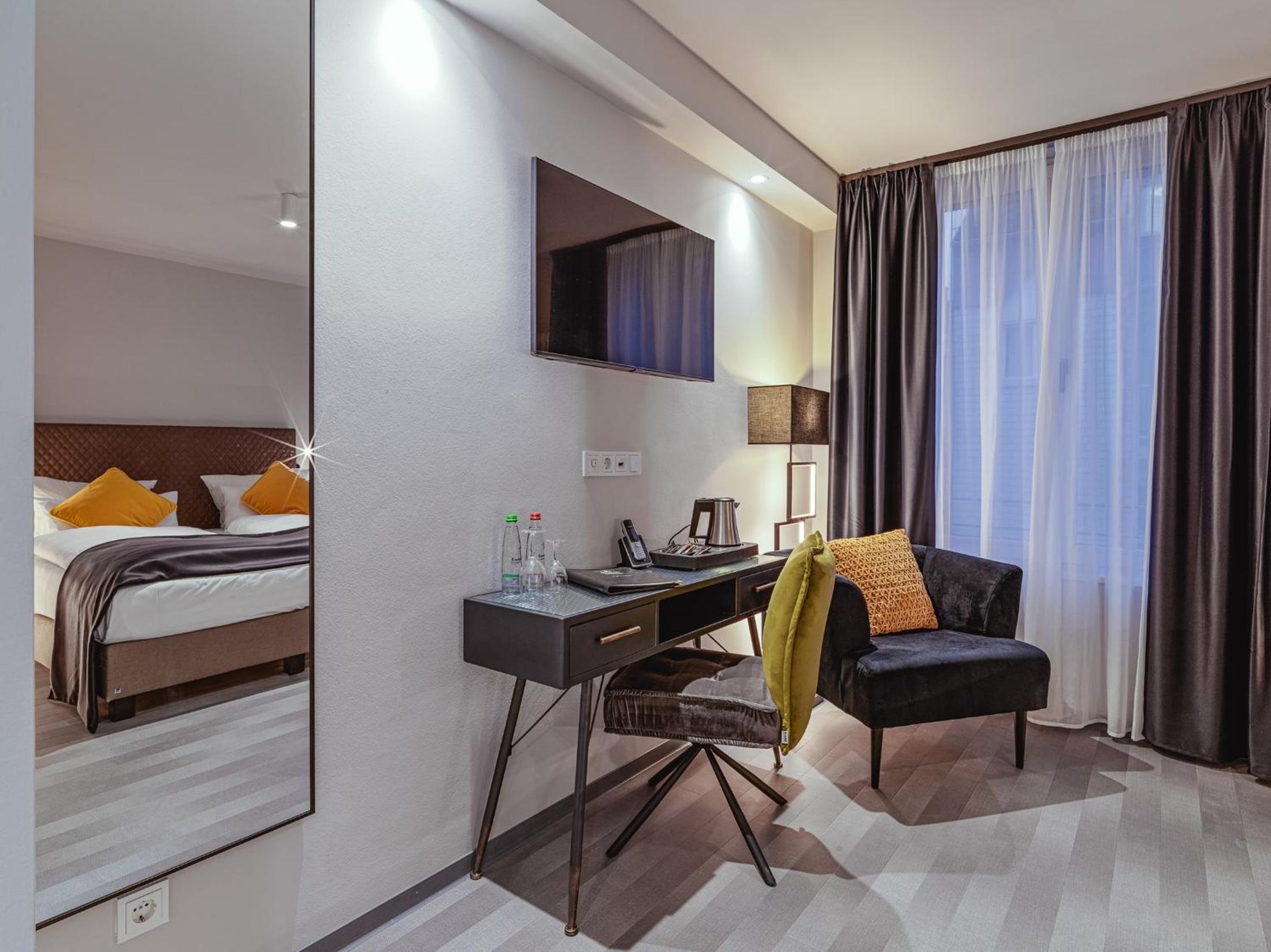 Double Room
