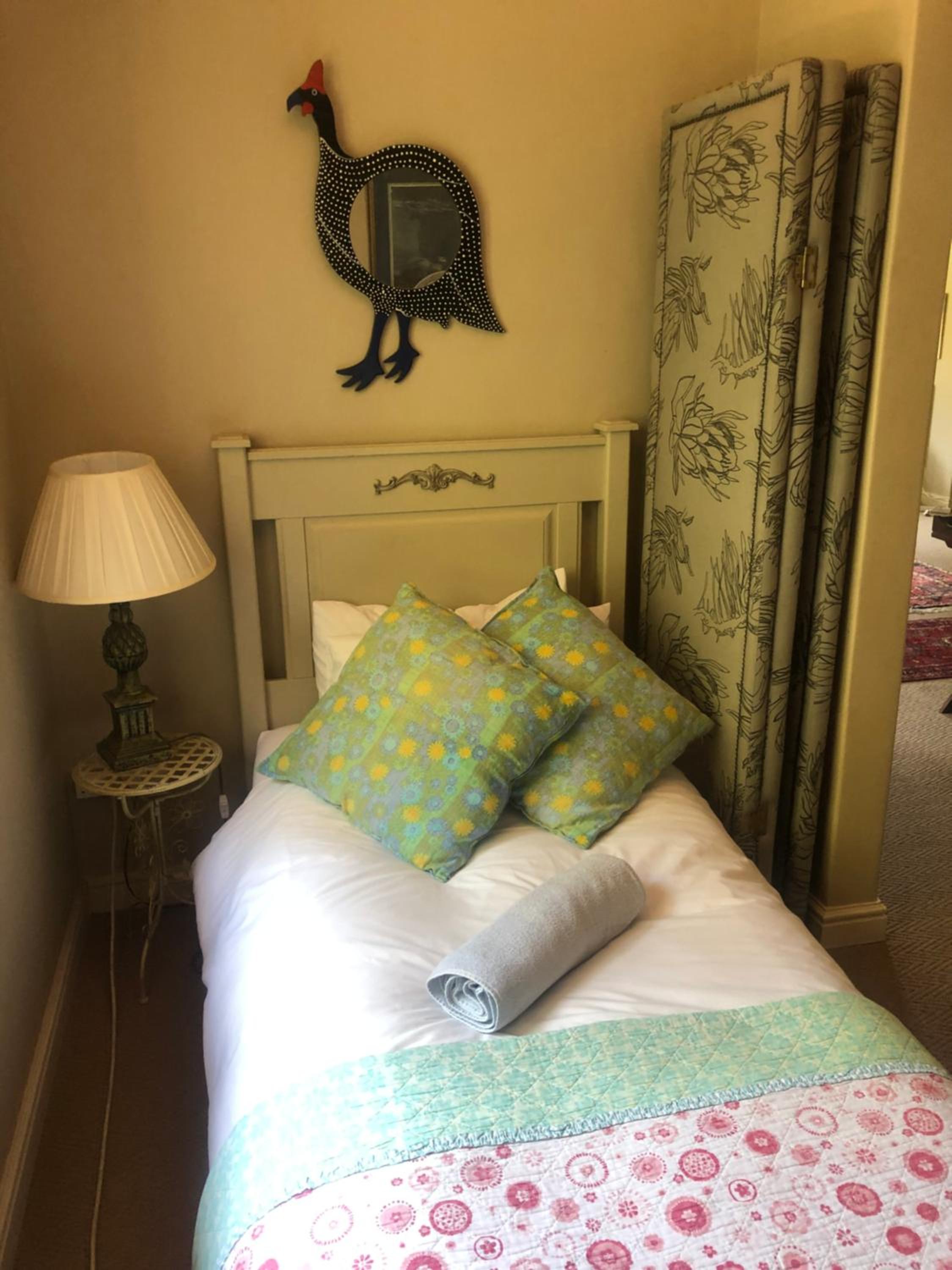 Deluxe Double Room (2 Adults + 1 Child)