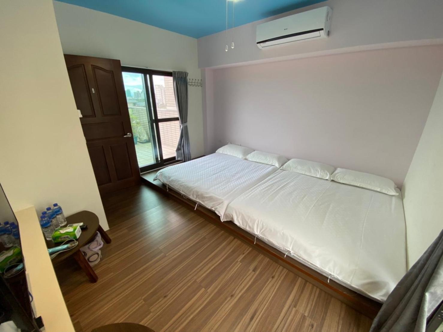 Large Double Room