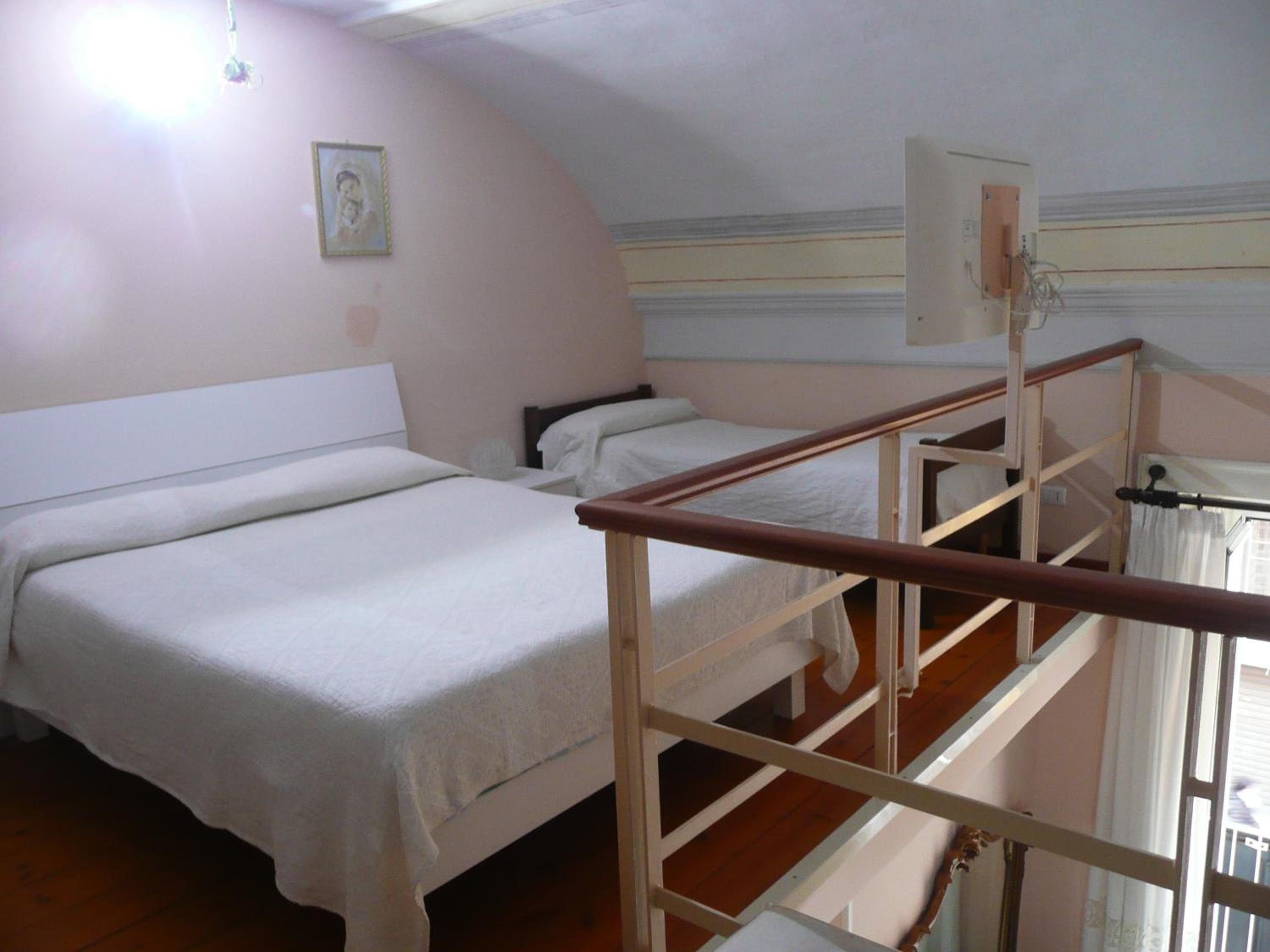 One-Bedroom Aparthotel - Split Level - Photo 52
