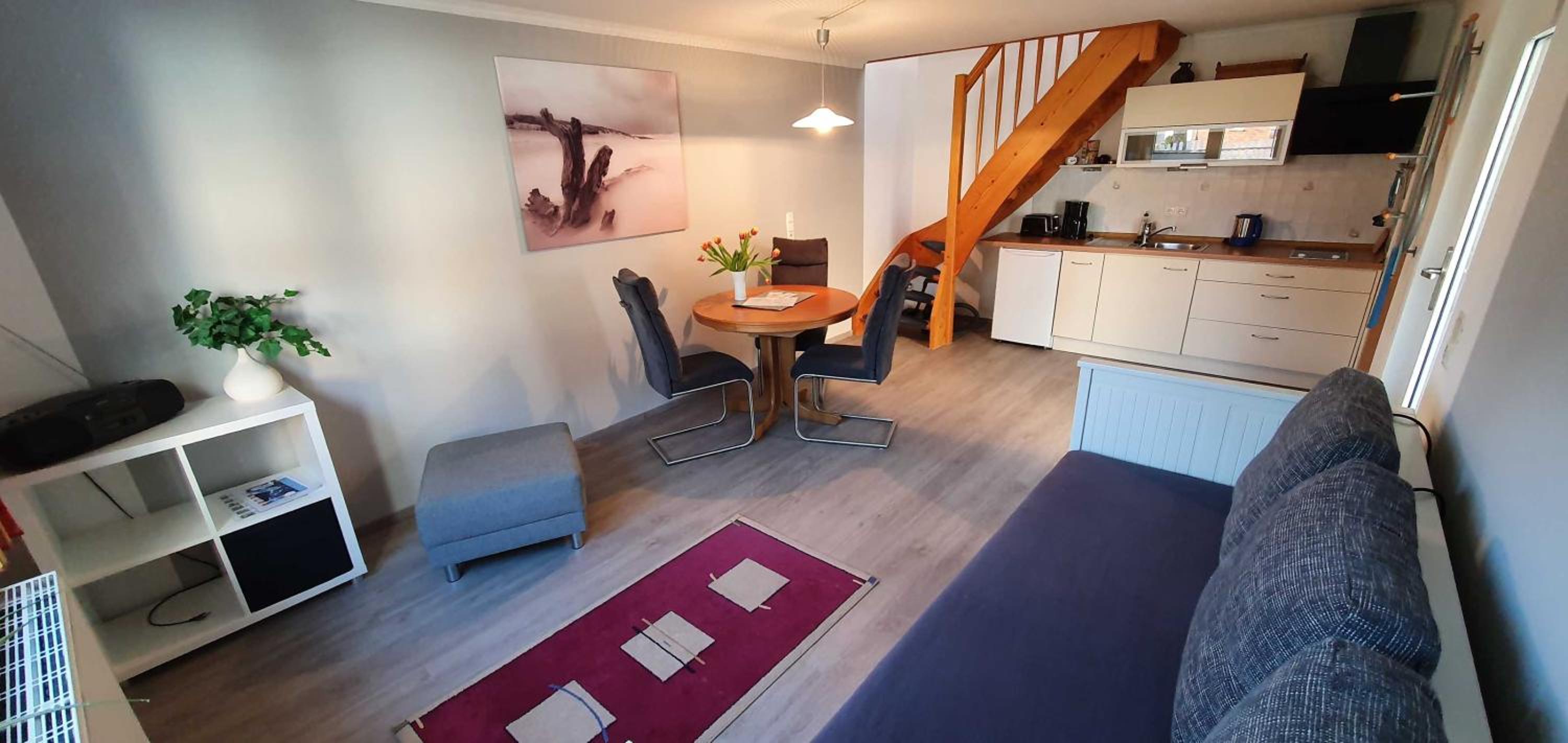 One-Bedroom Apartment photo 3