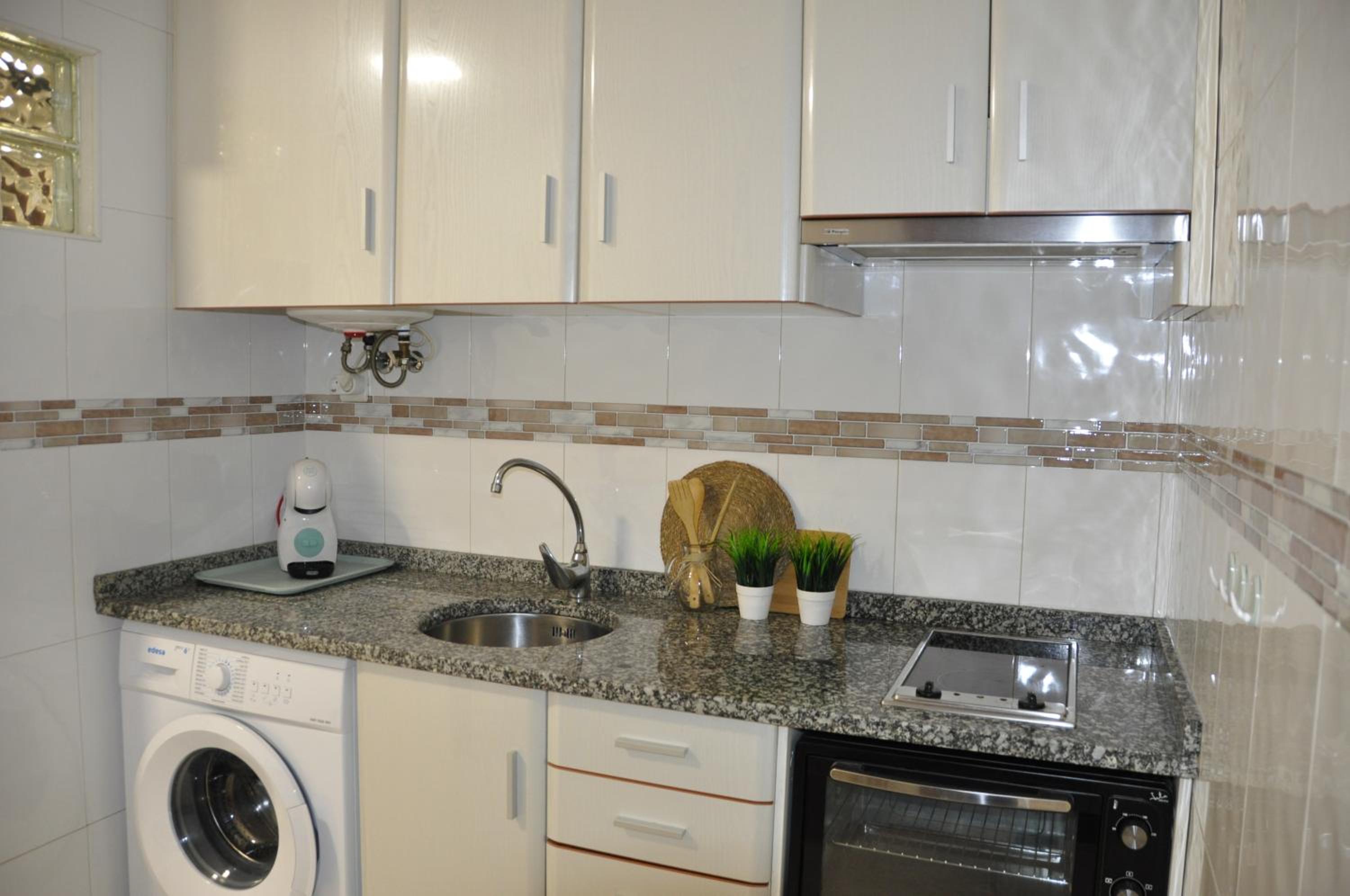 Studio Apartment photo 2