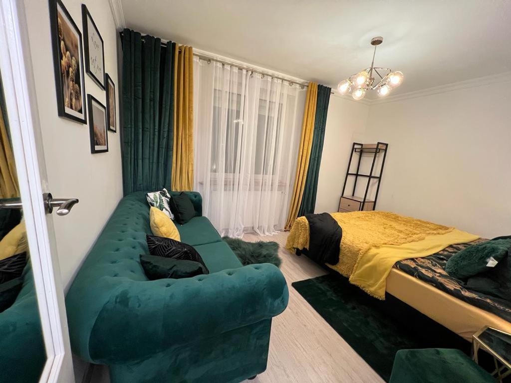 Apartment - Photo 20