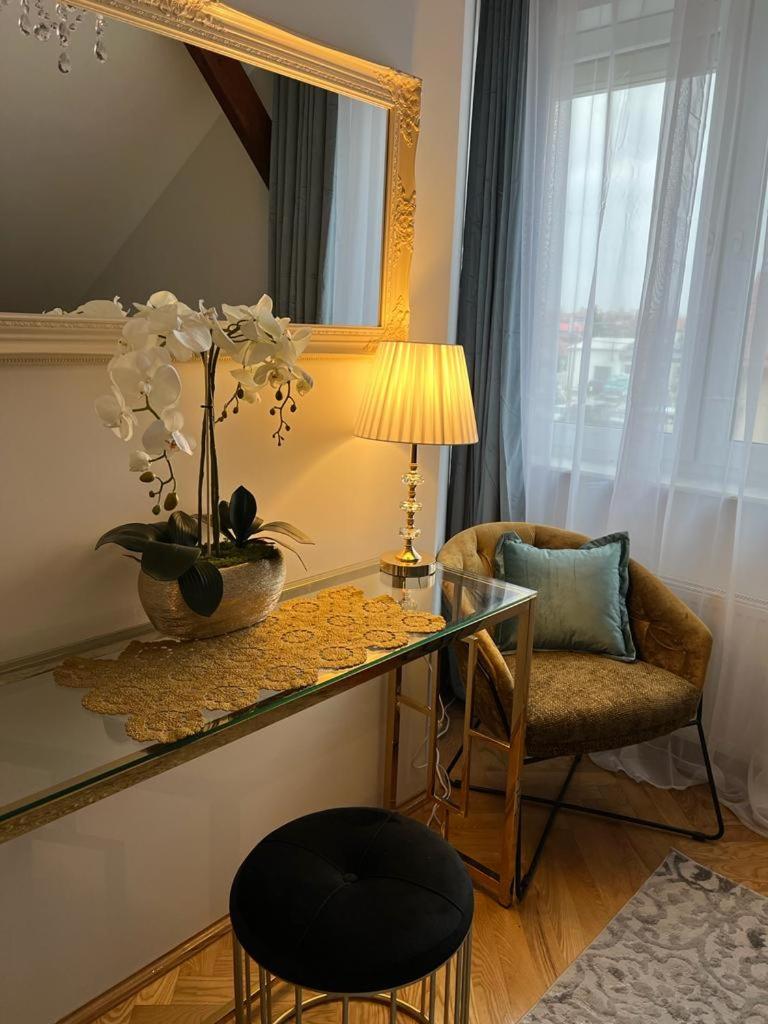 Apartment - Photo 25