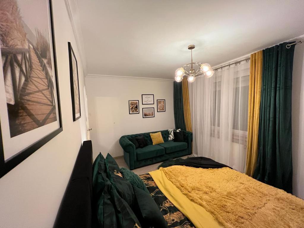 Apartment - Photo 42