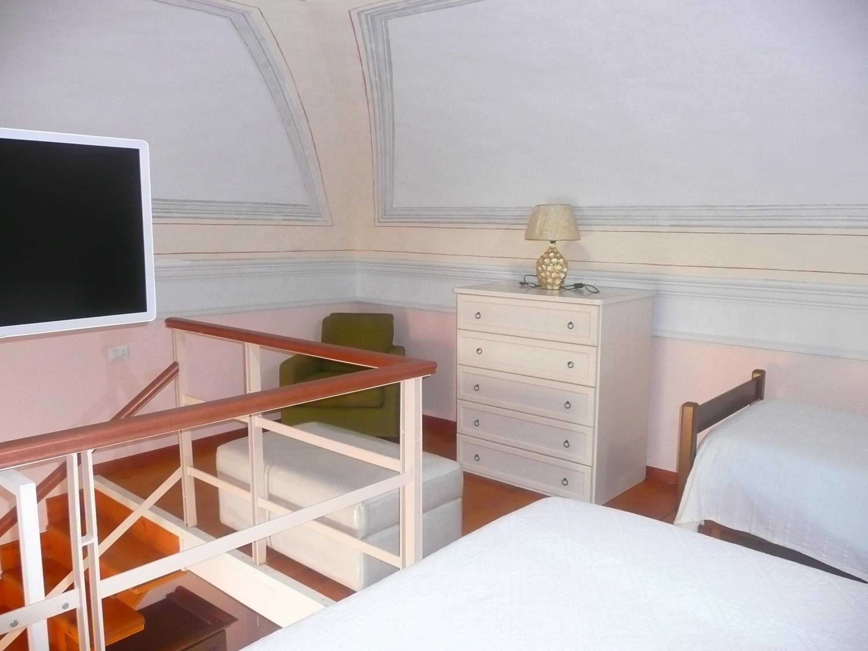 One-Bedroom Aparthotel - Split Level - Photo 36