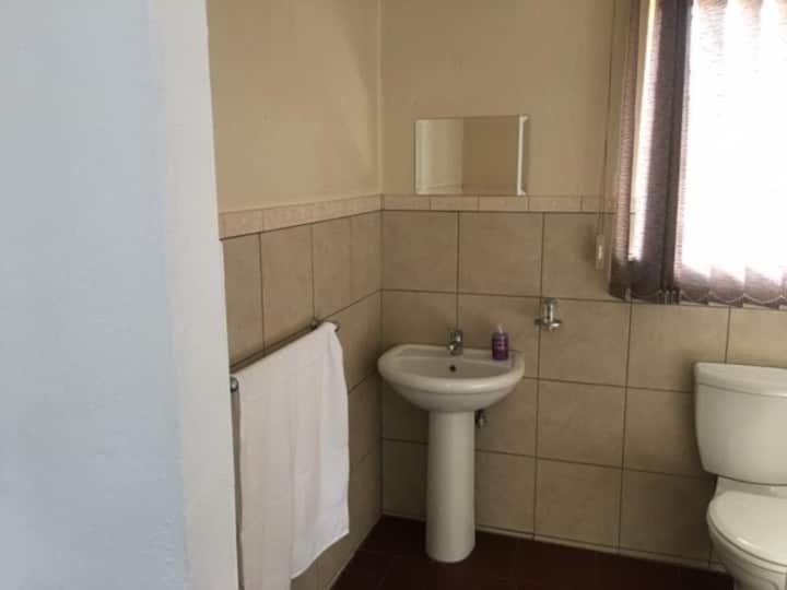 Deluxe Suite - Photo 7