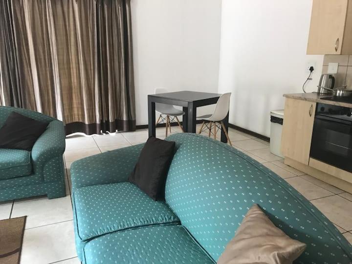 Deluxe Suite - Photo 3