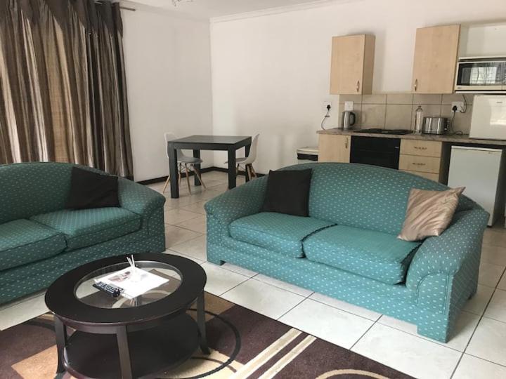 Deluxe Suite - Photo 5