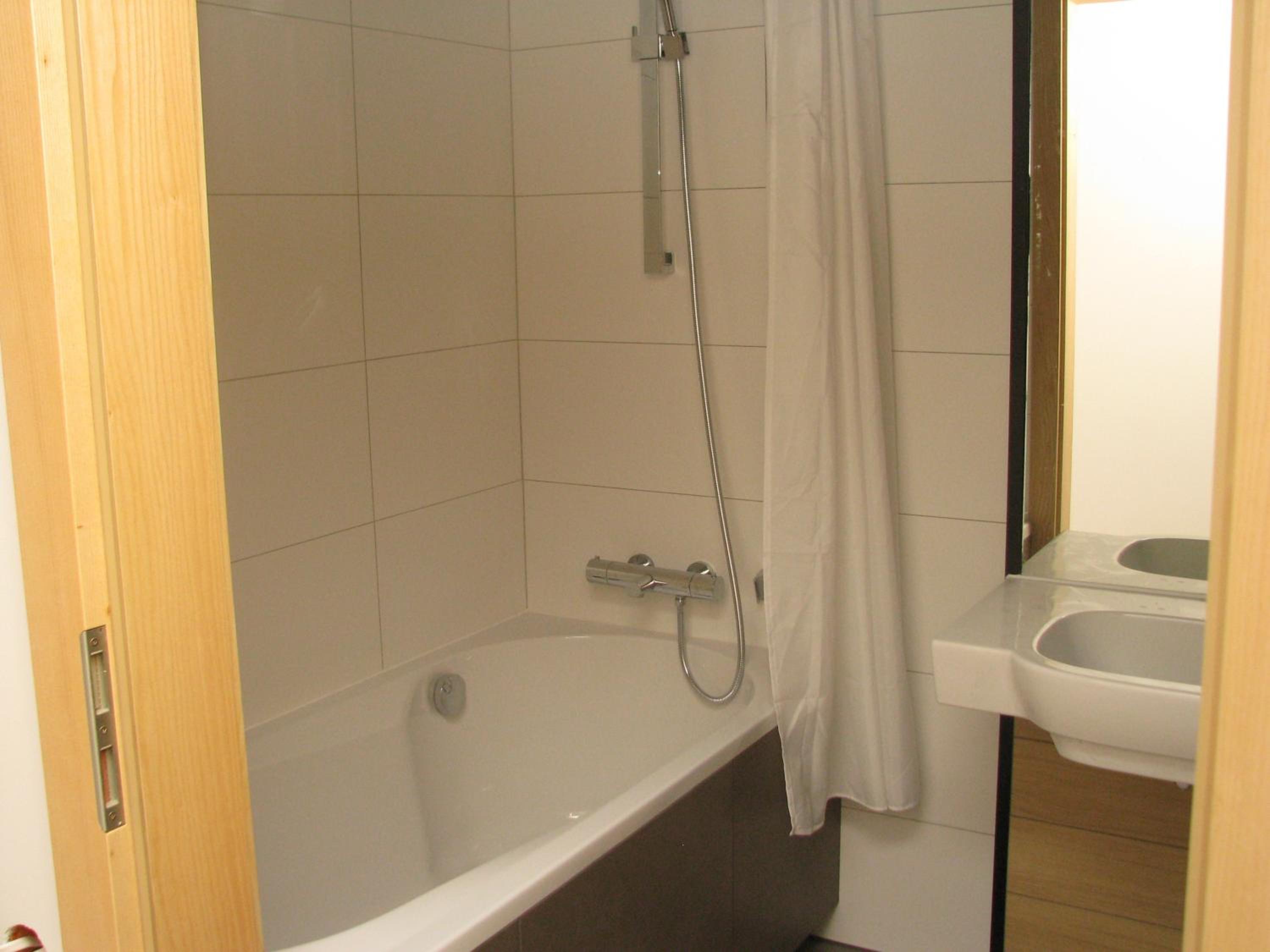 Double Room - Photo 4