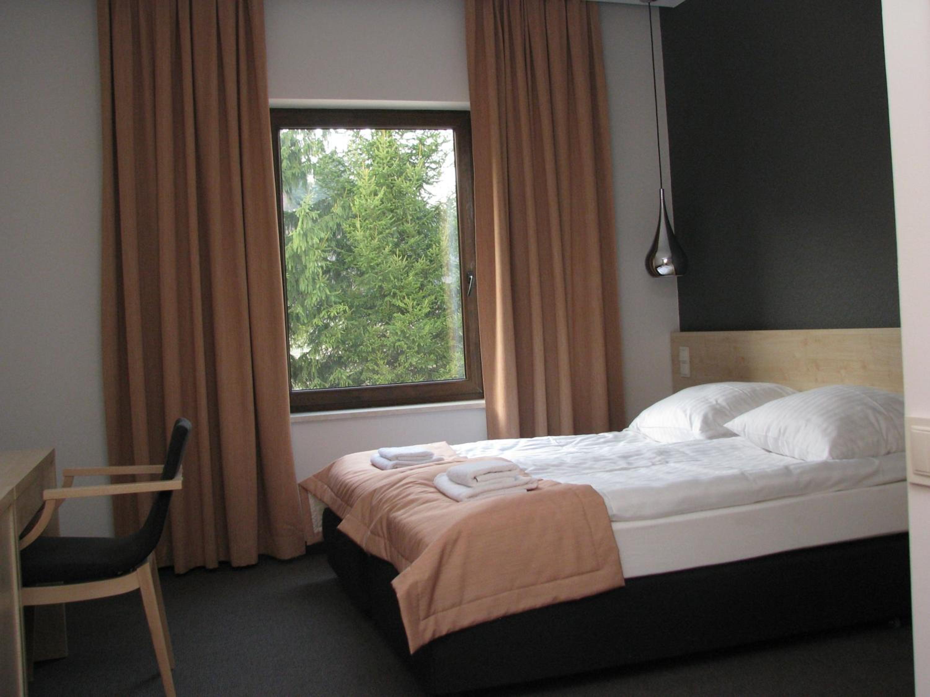 Double Room - Photo 6