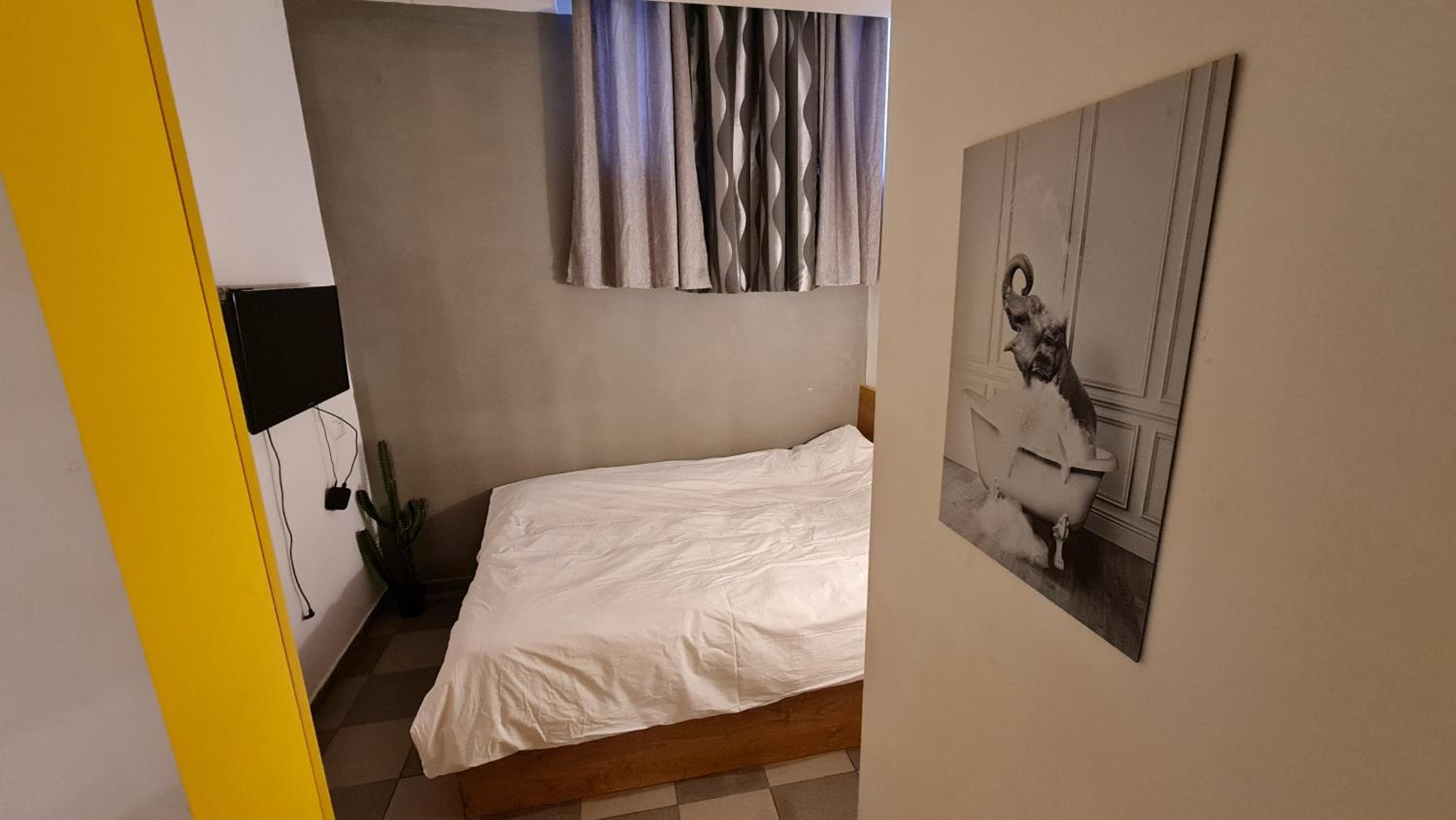 Double Room - Photo 1