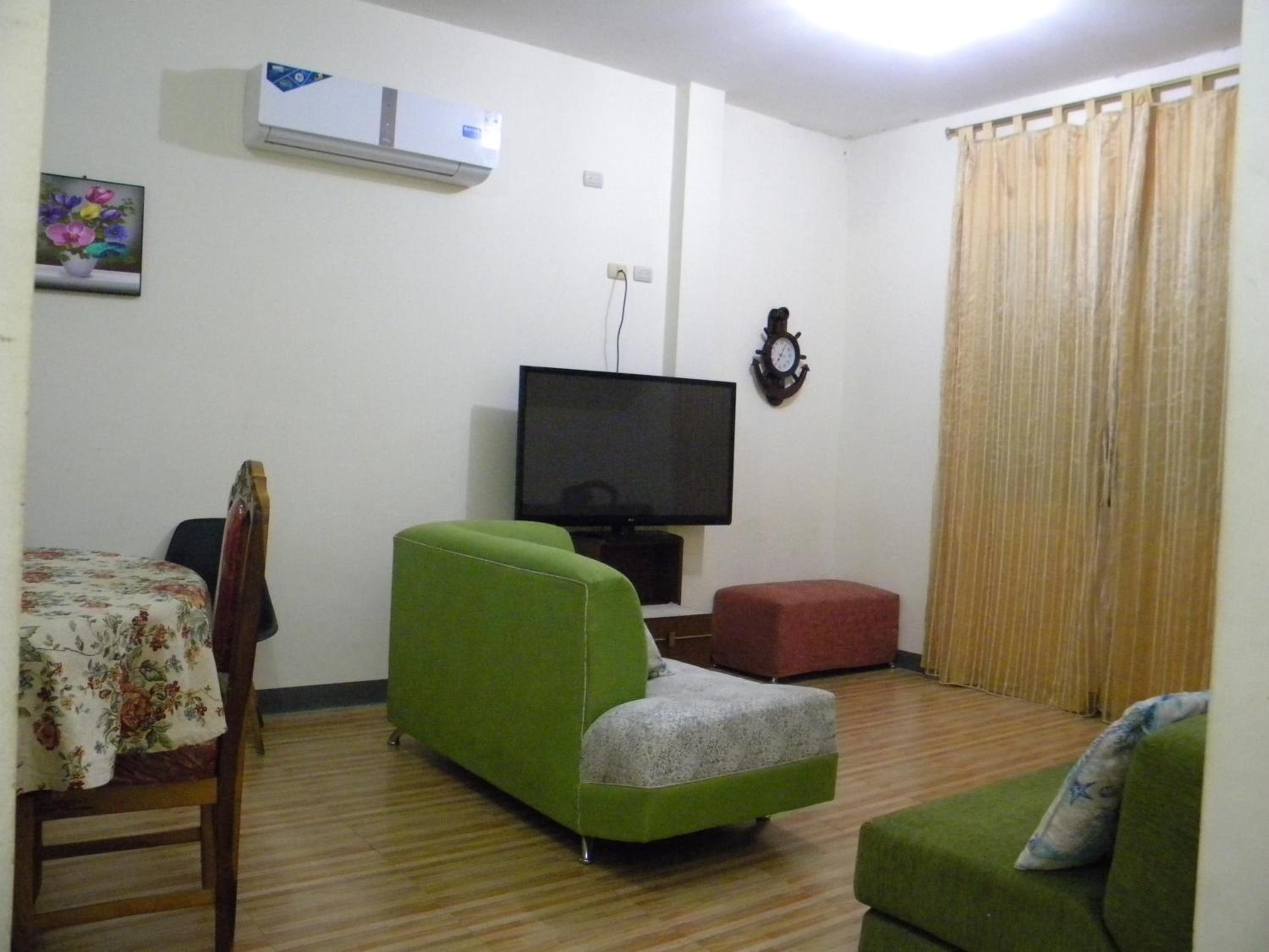 Apartment photo 3