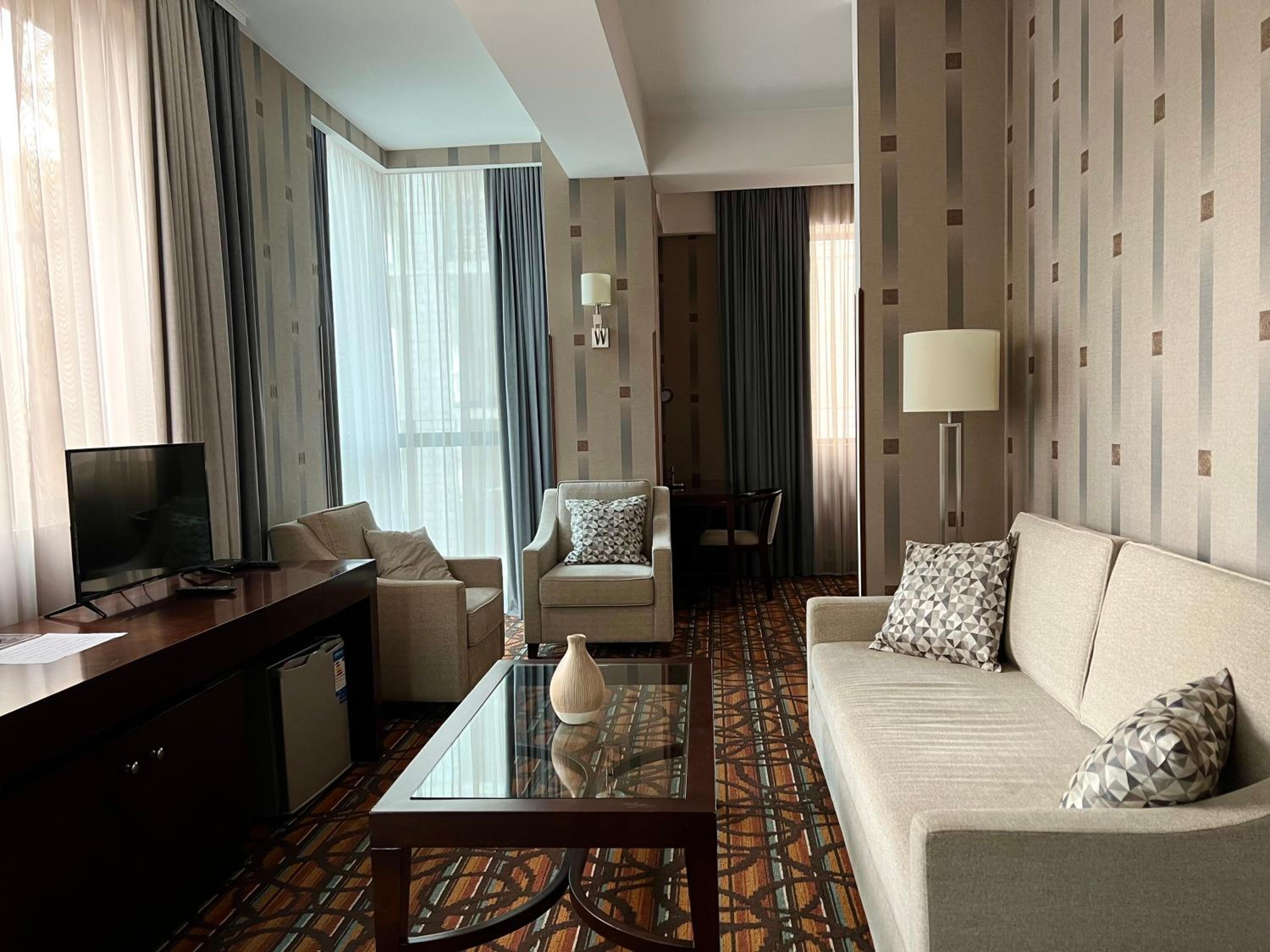 Junior Suite