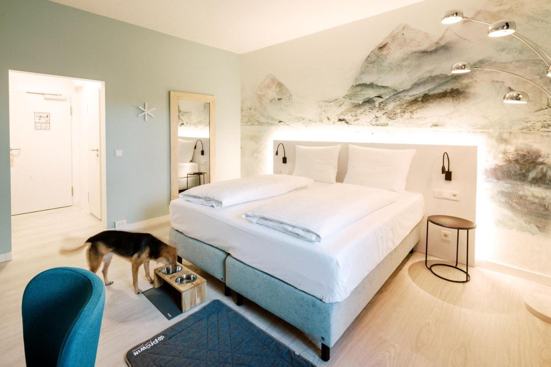 Double Room with Balcony - Photo 27