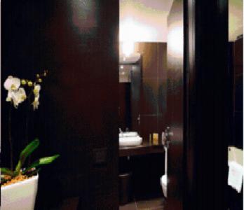 Double or Twin Room - Photo 5