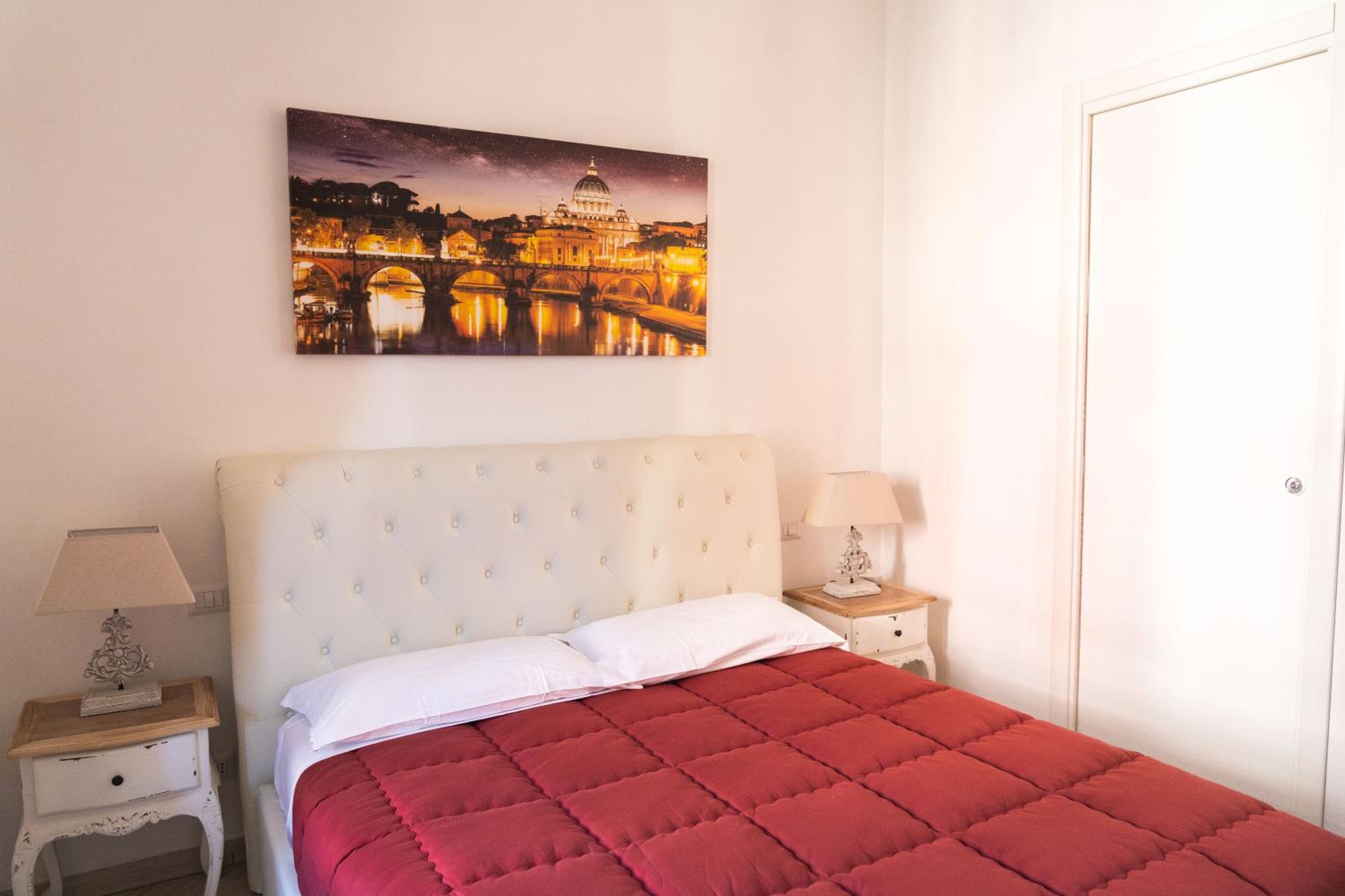 Double Room with Private Bathroom photo 2