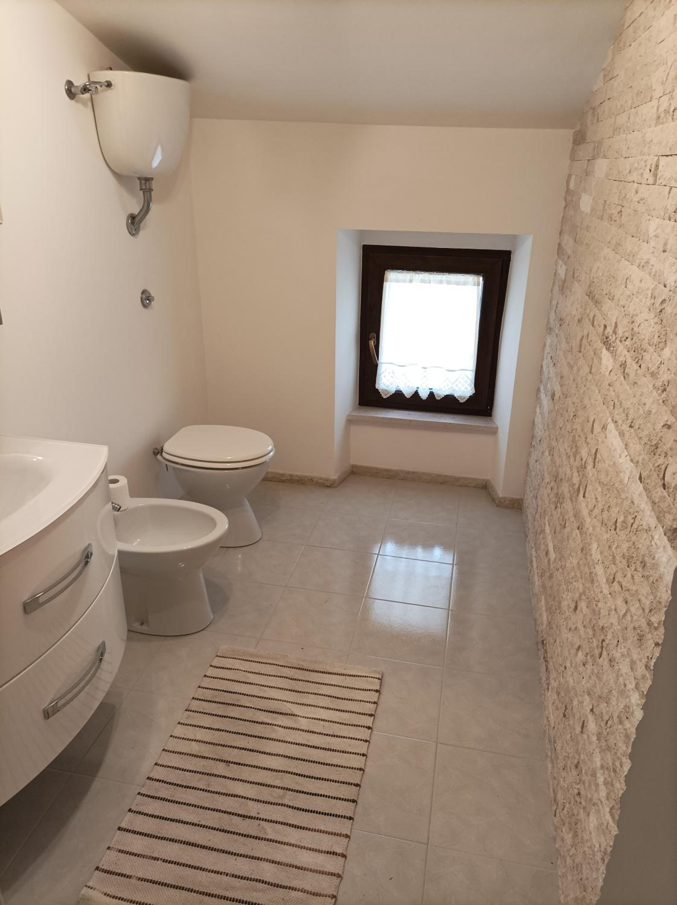 Two-Bedroom Apartment - Photo 15
