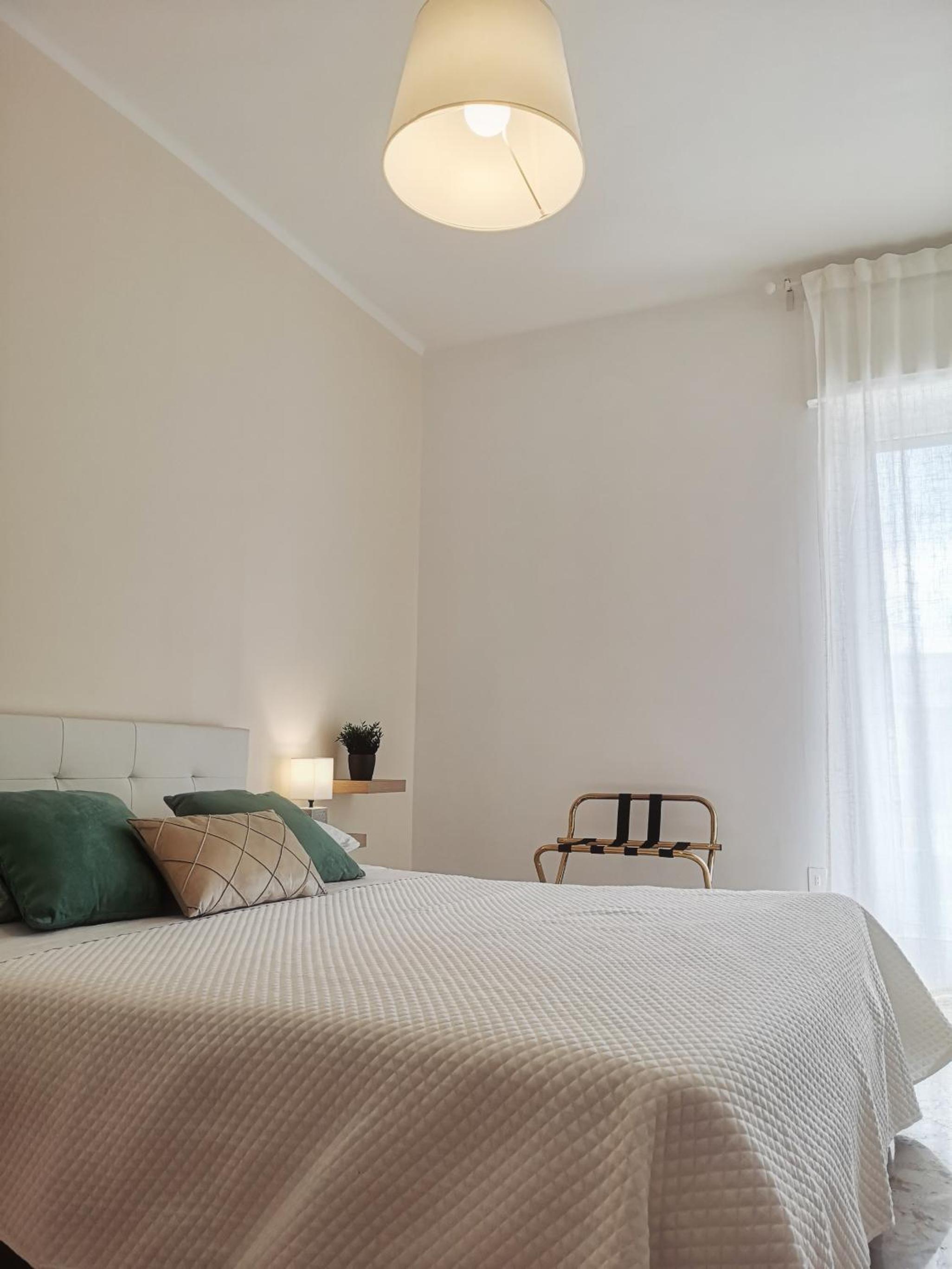 Two-Bedroom Apartment - Photo 17