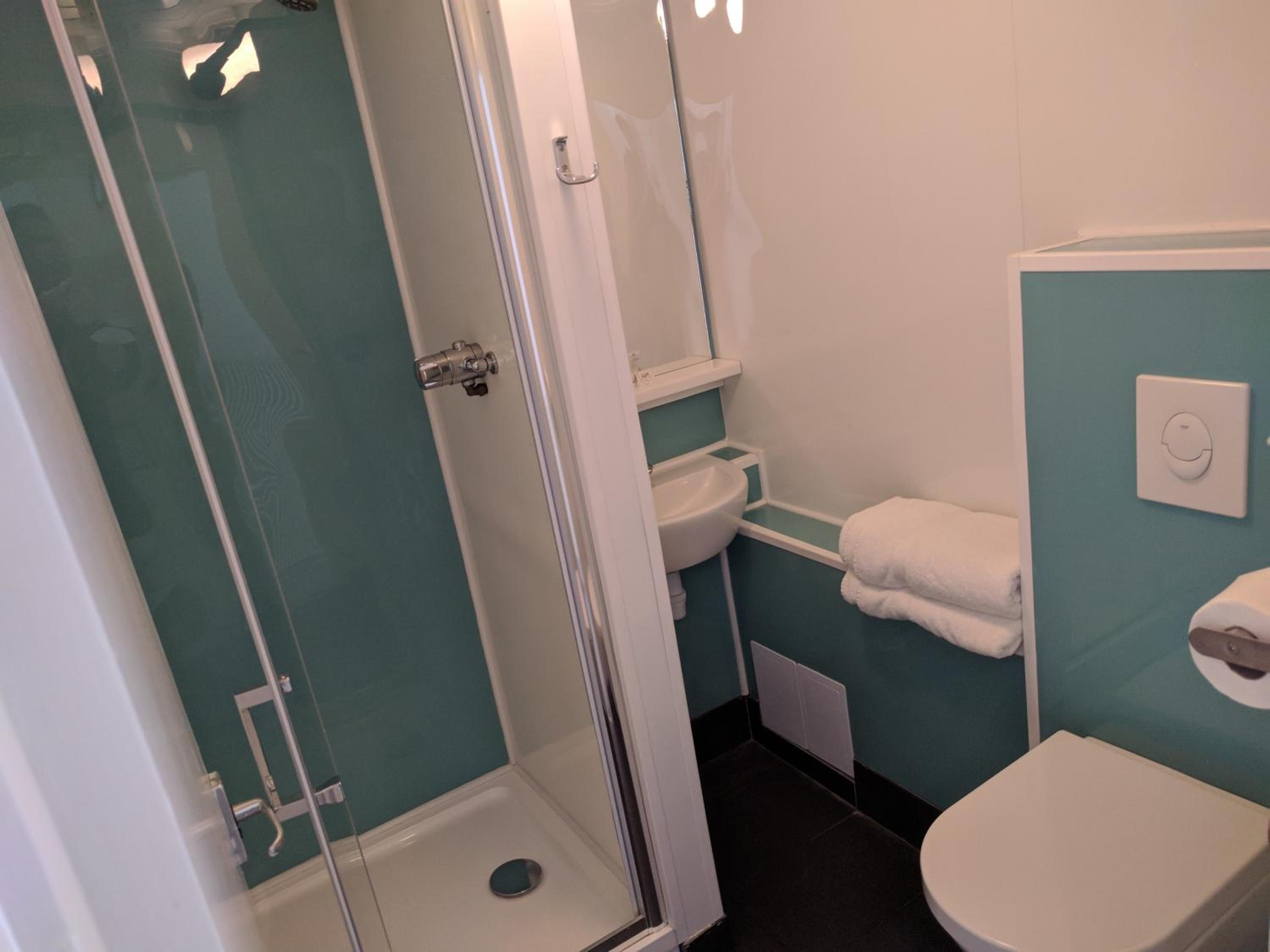 Standard Double Room photo 3