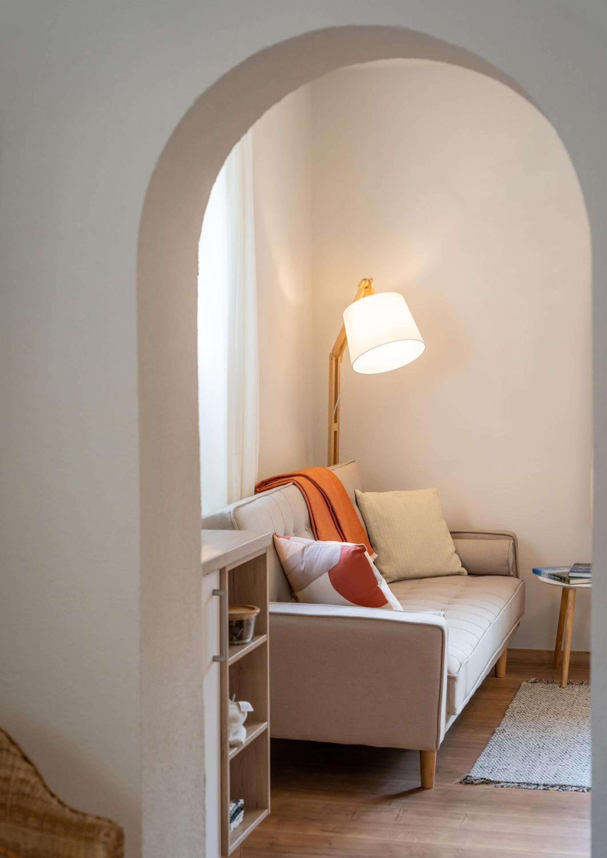 Apartment with Shower