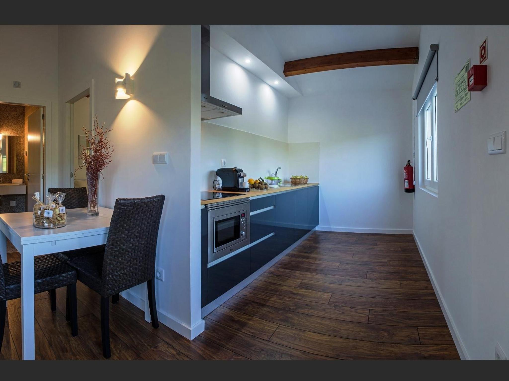 Apartment with Mountain View photo 3