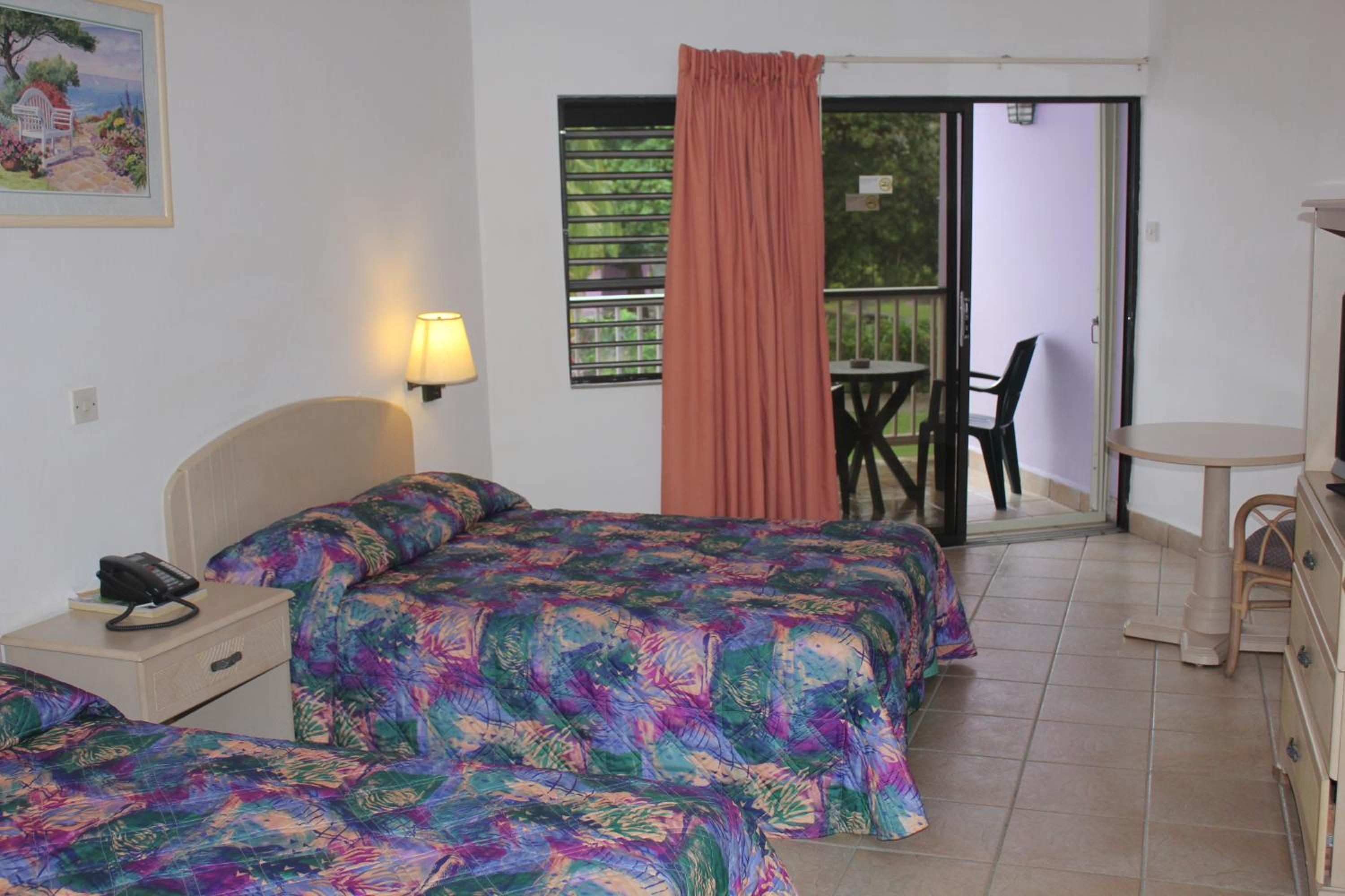 Garden View Room with Two Double Beds - Photo 14