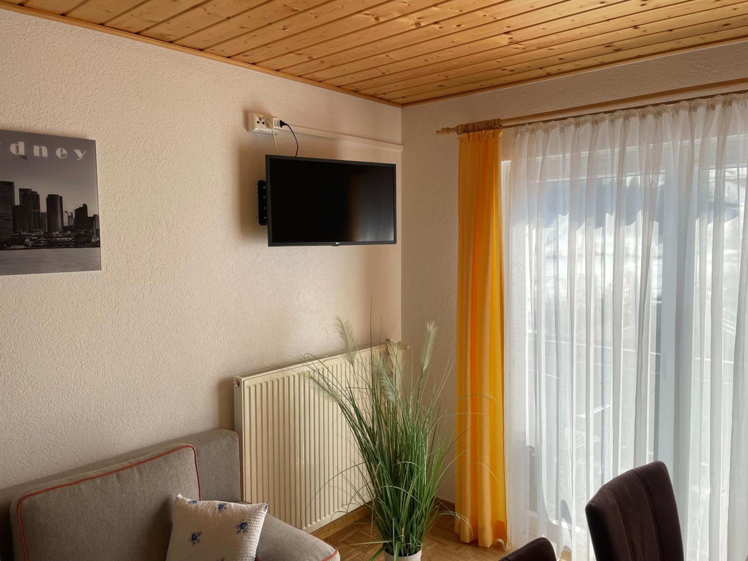Apartment photo 1