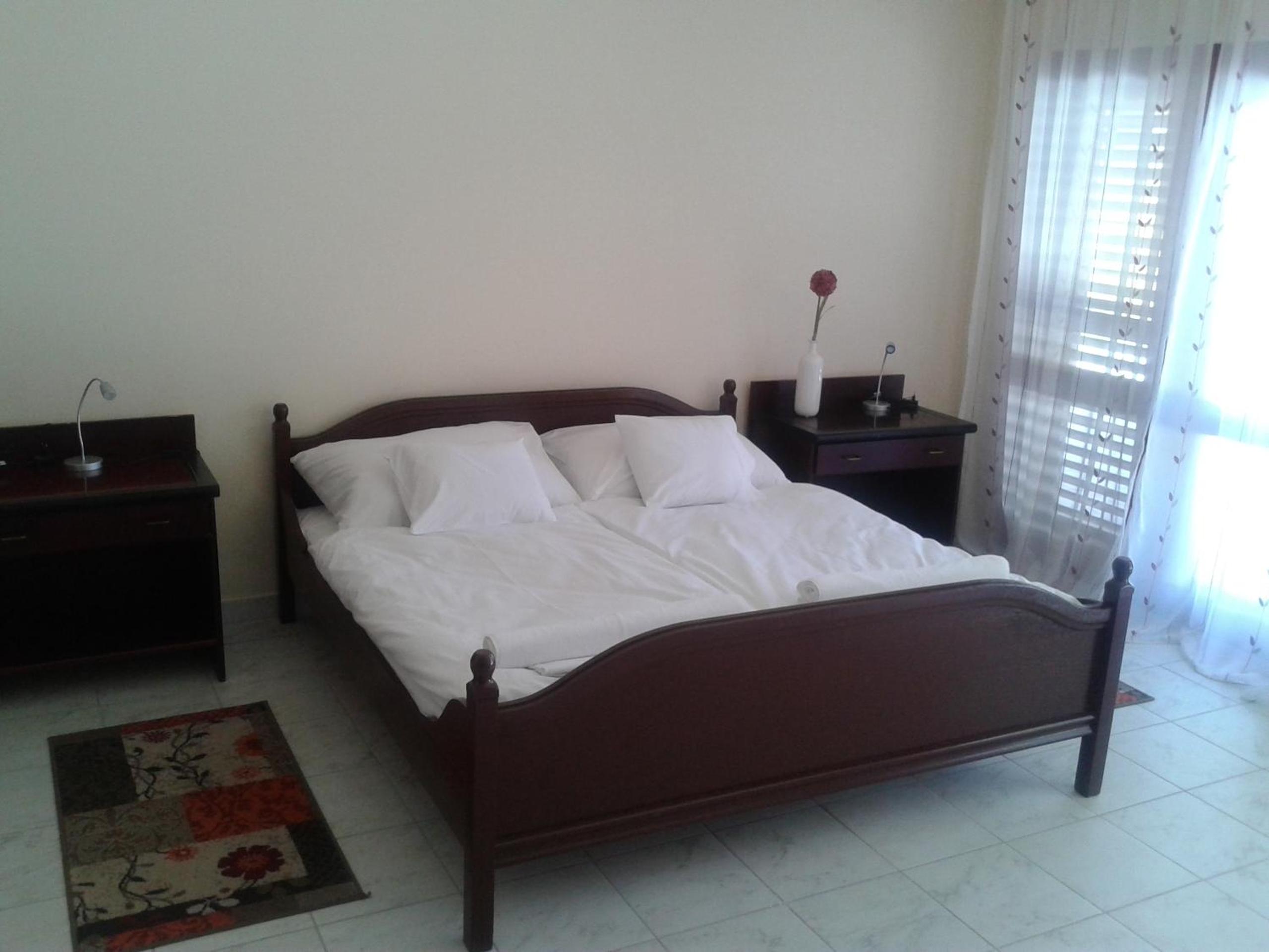 Apartment - Ground Floor photo 3