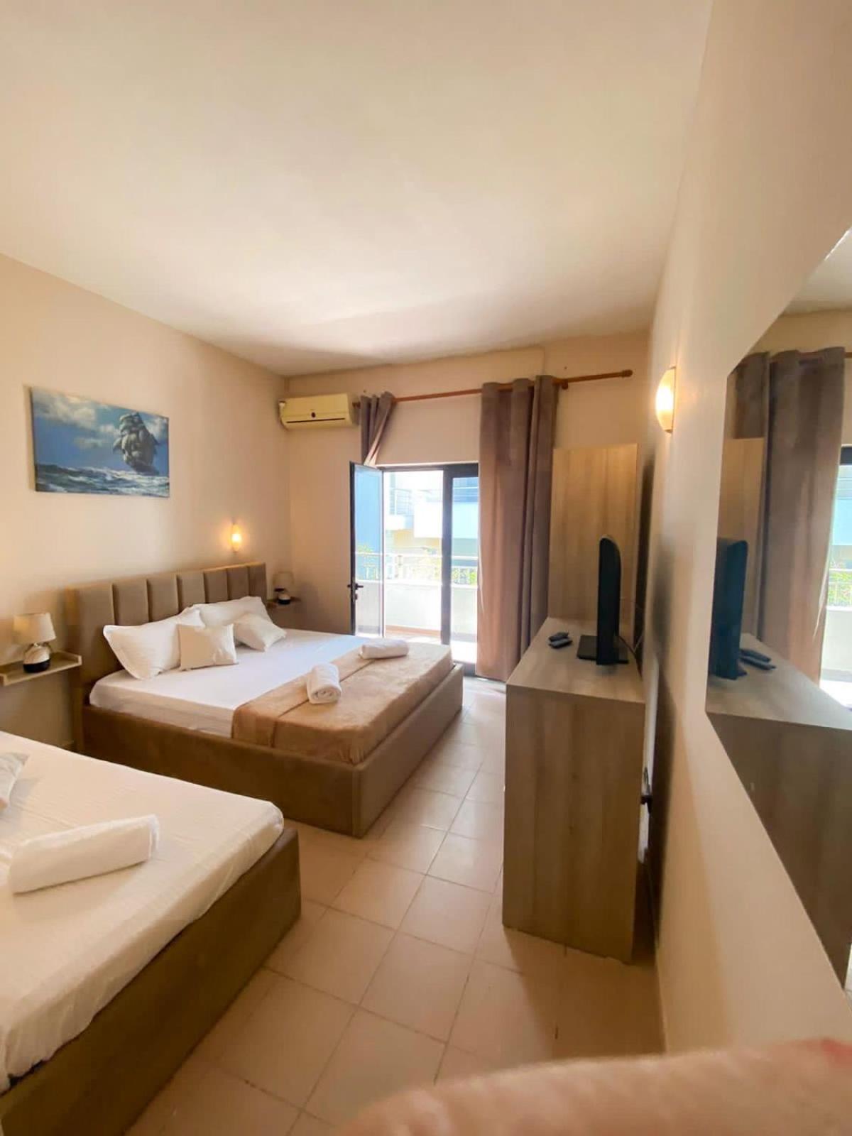 Triple Room with Garden View