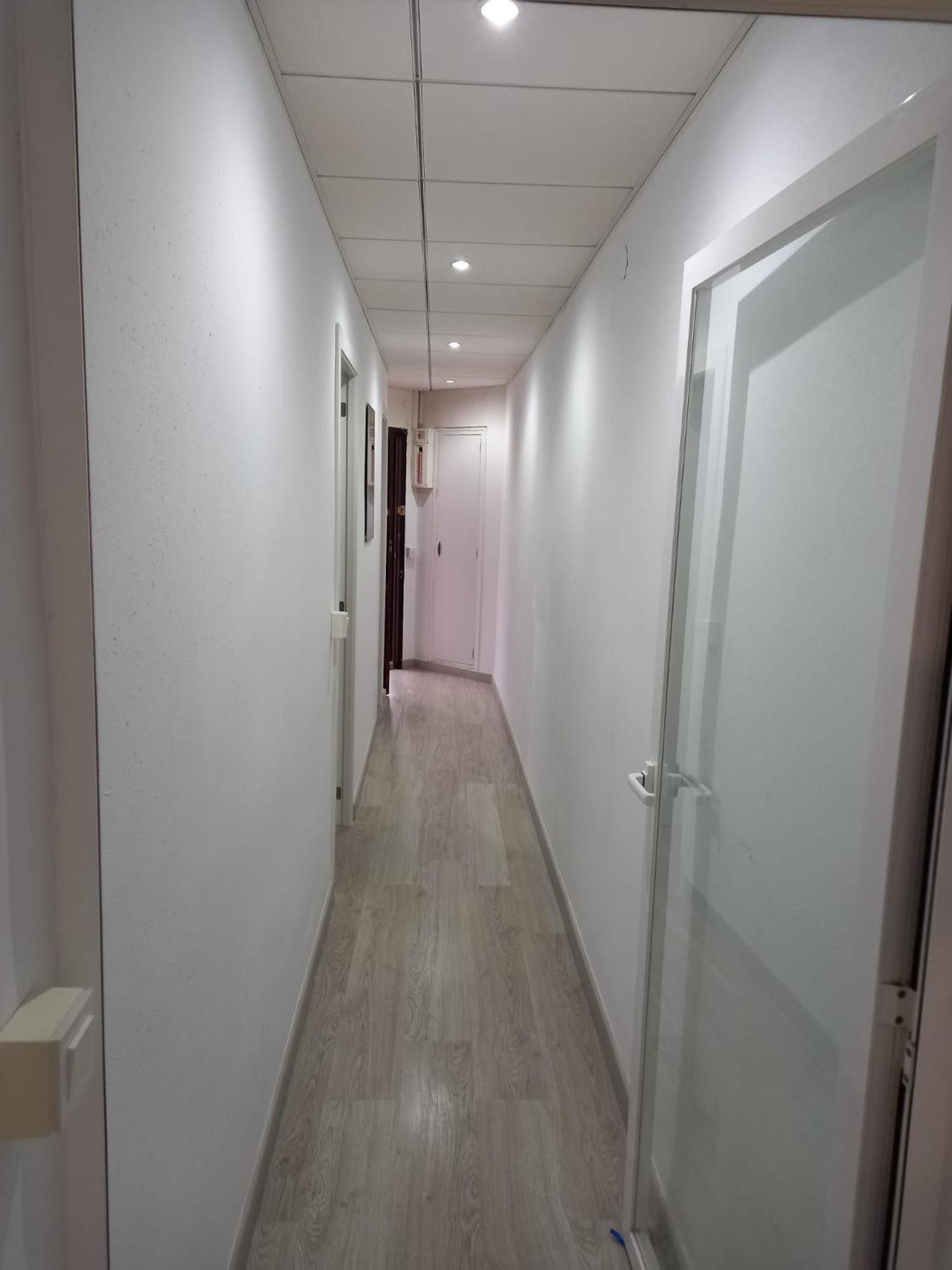 One-Bedroom Apartment - Photo 40
