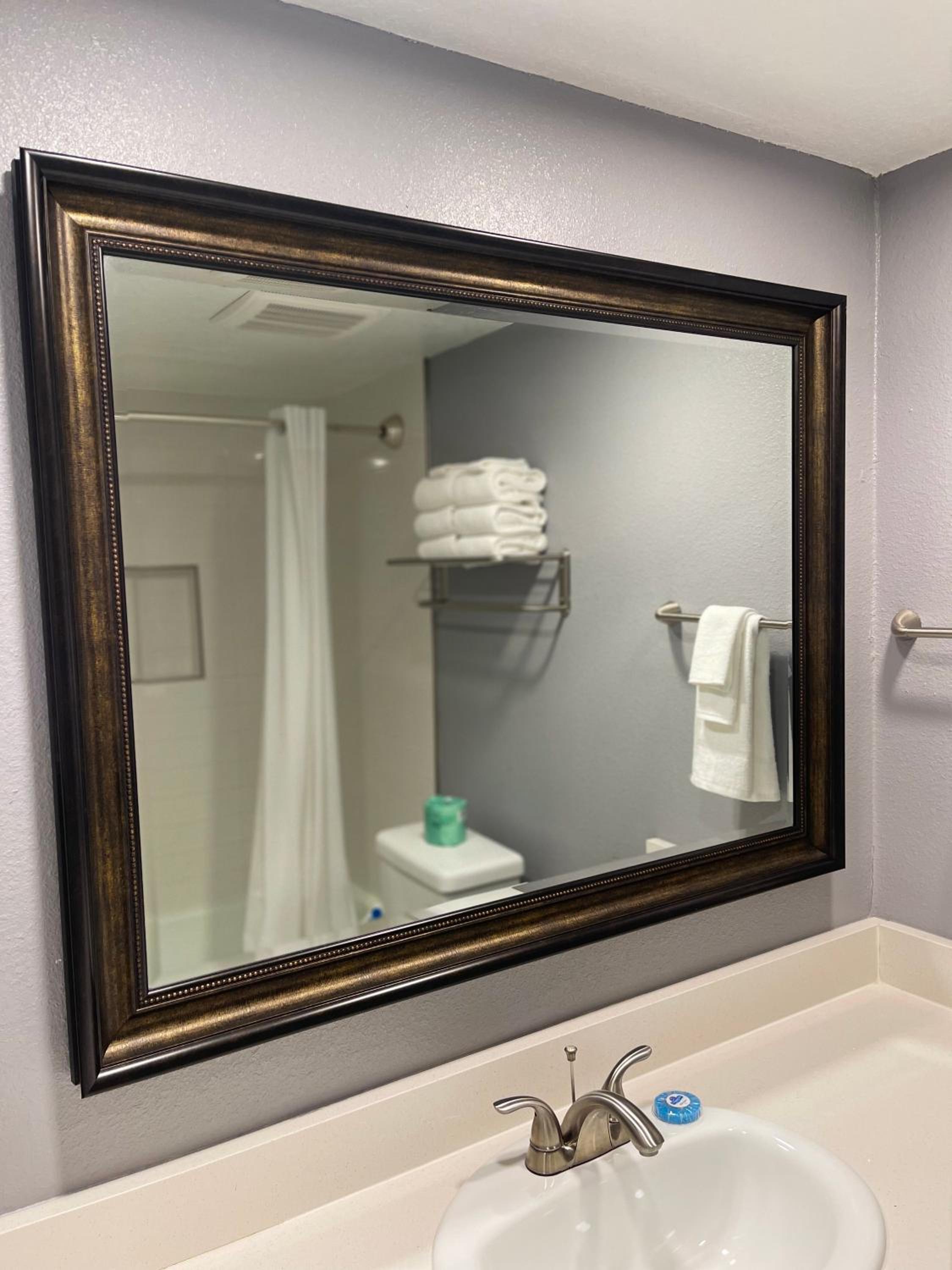 Three-Bedroom Suite photo 2