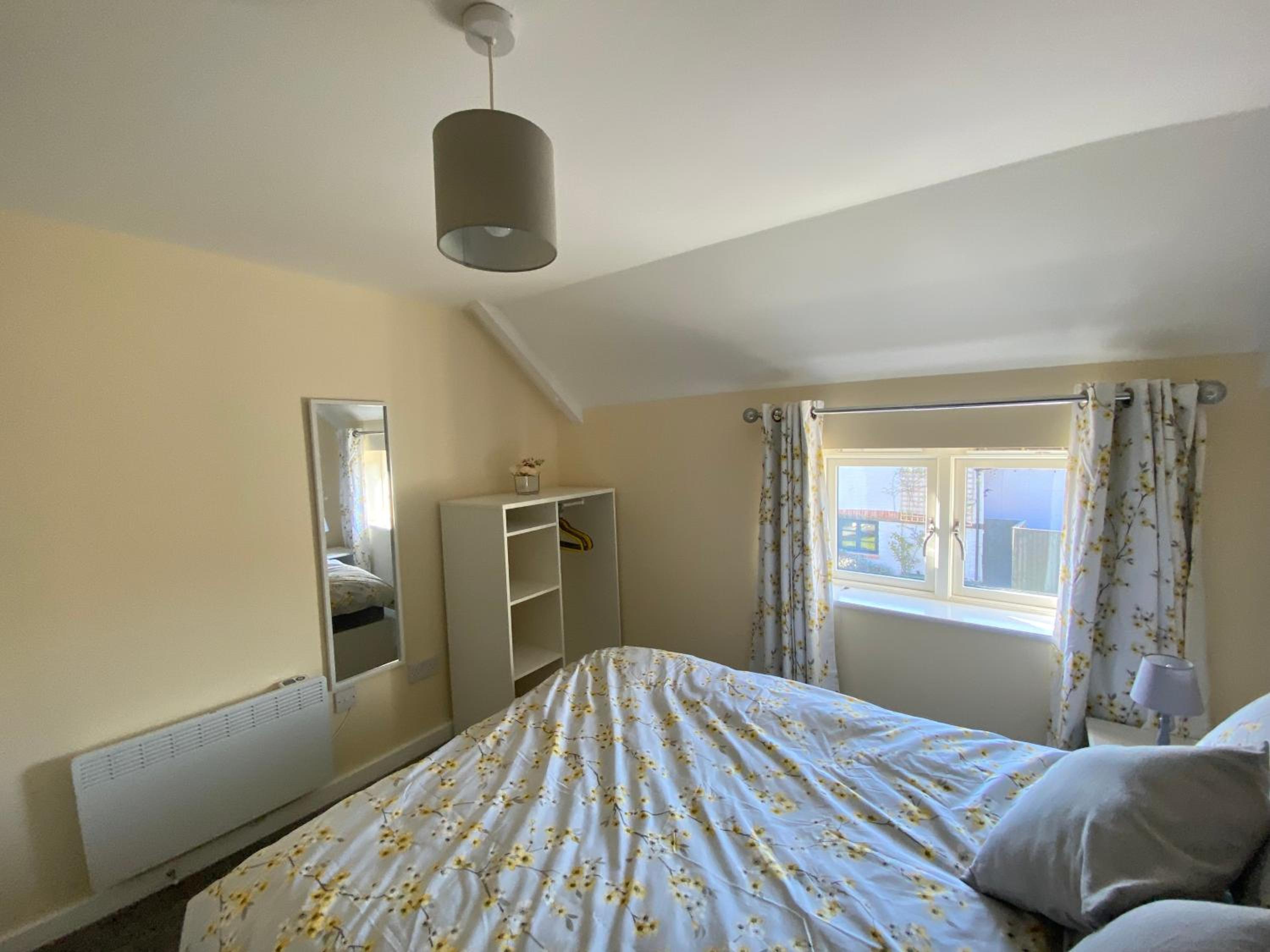 Two-Bedroom Apartment - Photo 21