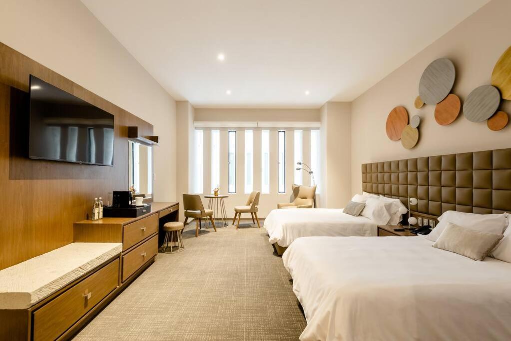 Deluxe Double Room with Two Double Beds photo 1