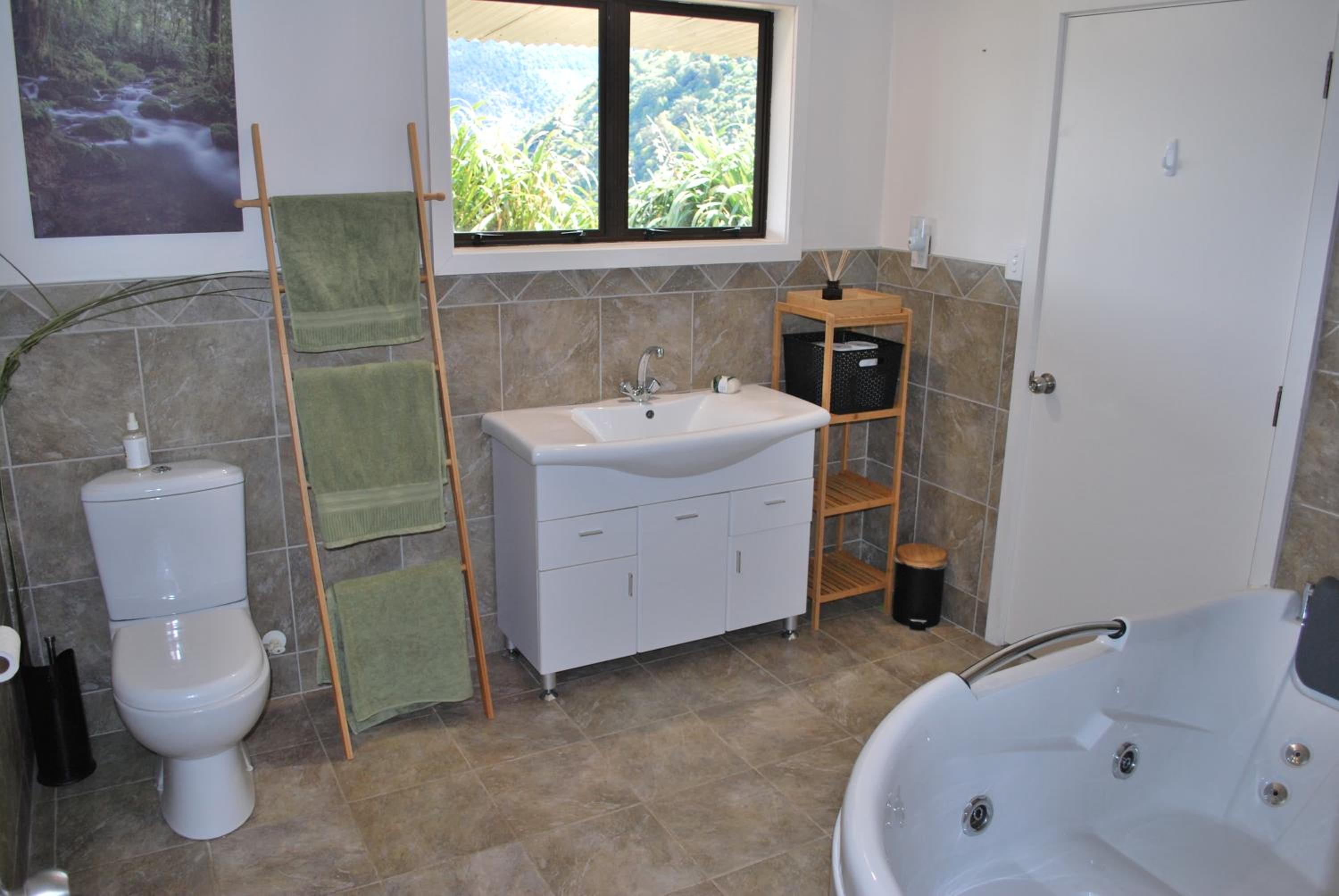 King Suite photo 2