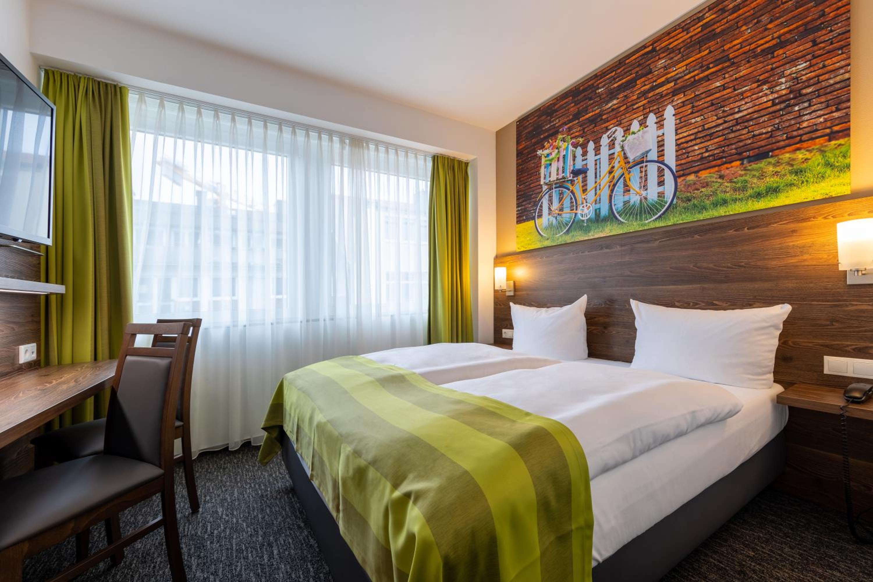 Double Room - Photo 3
