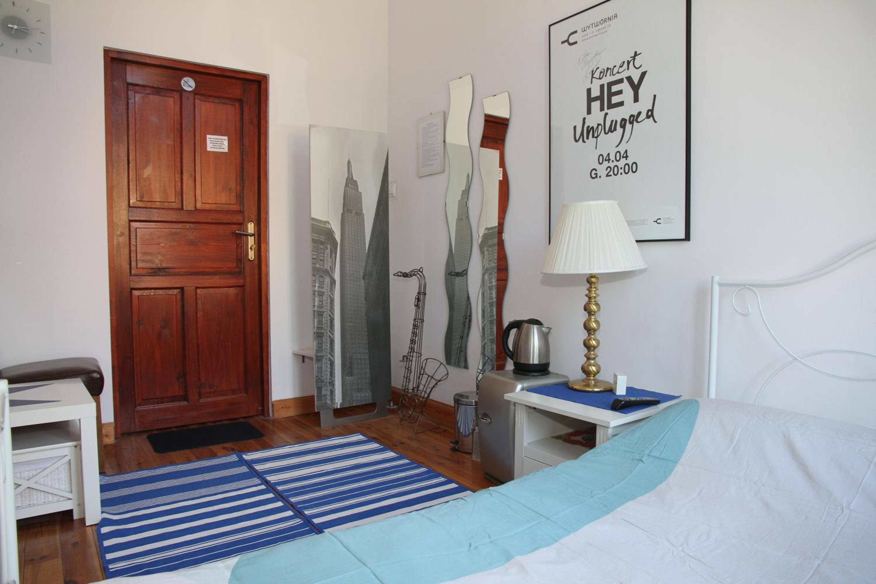 Double Room with Private External Bathroom photo 1