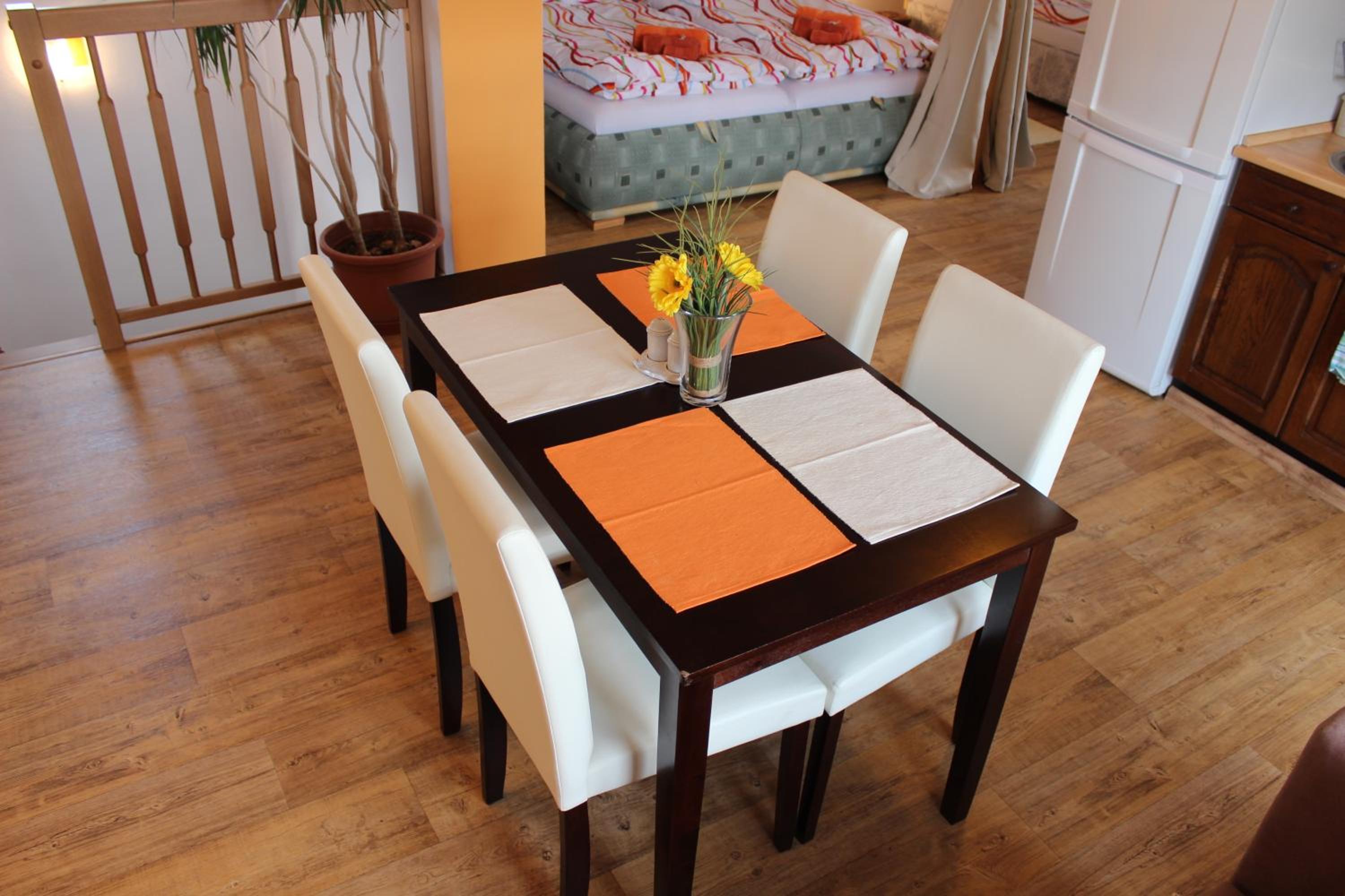 Apartment photo 3
