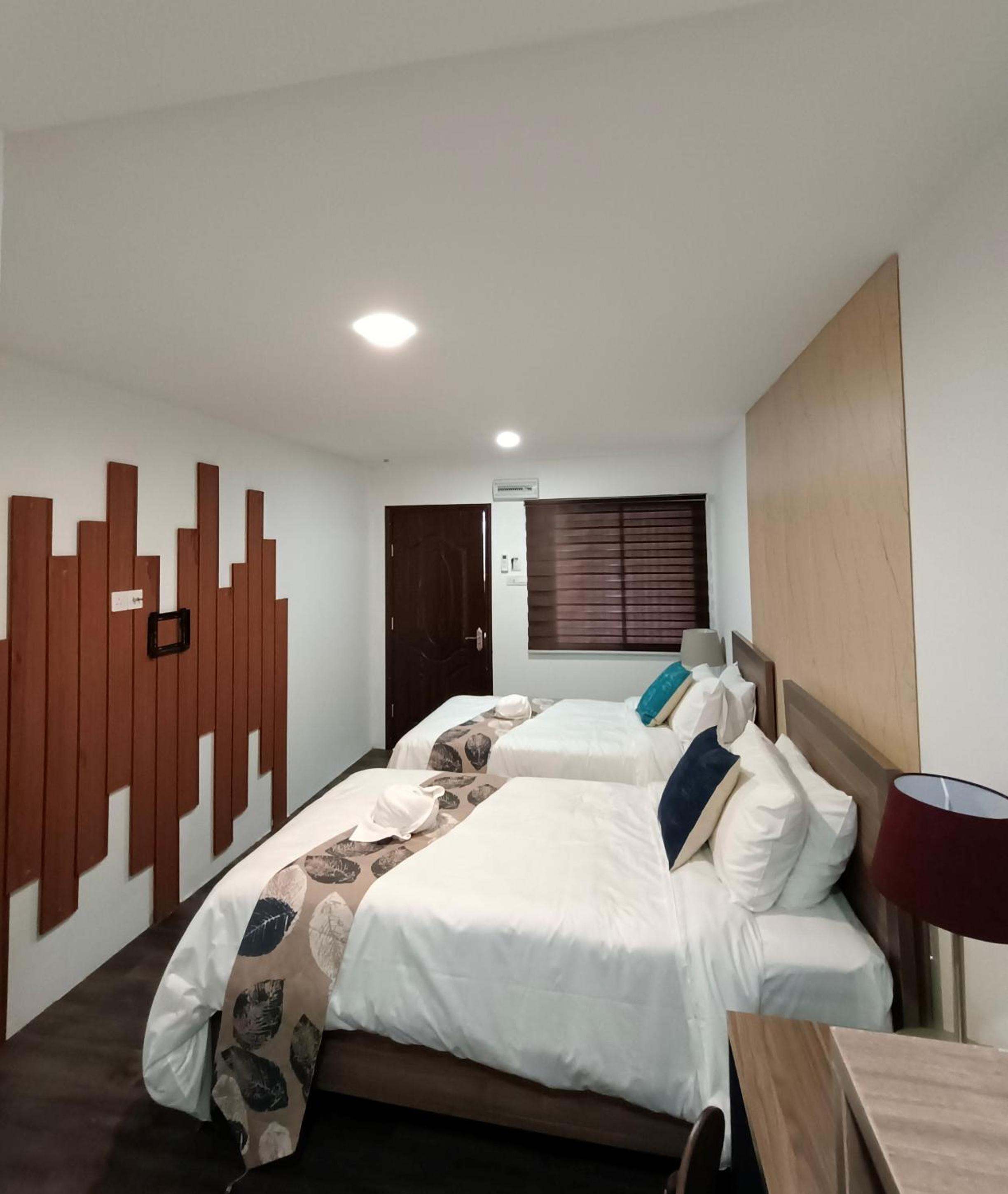 Budget Double Room photo 3