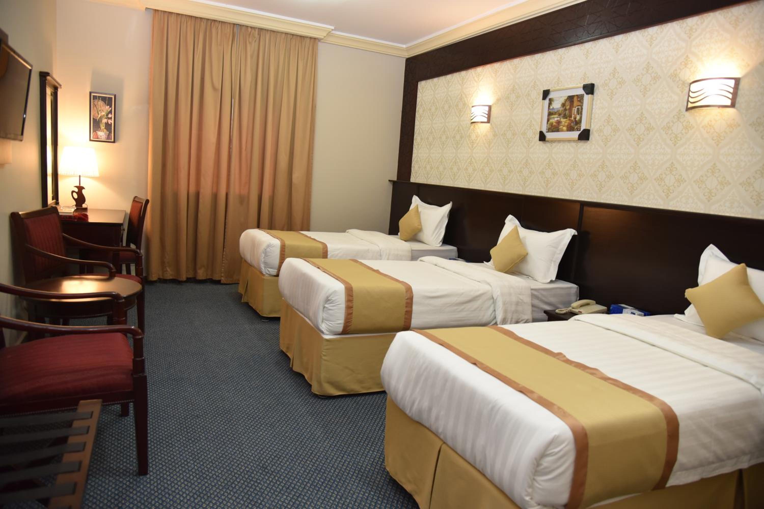 Triple Room - Photo 1