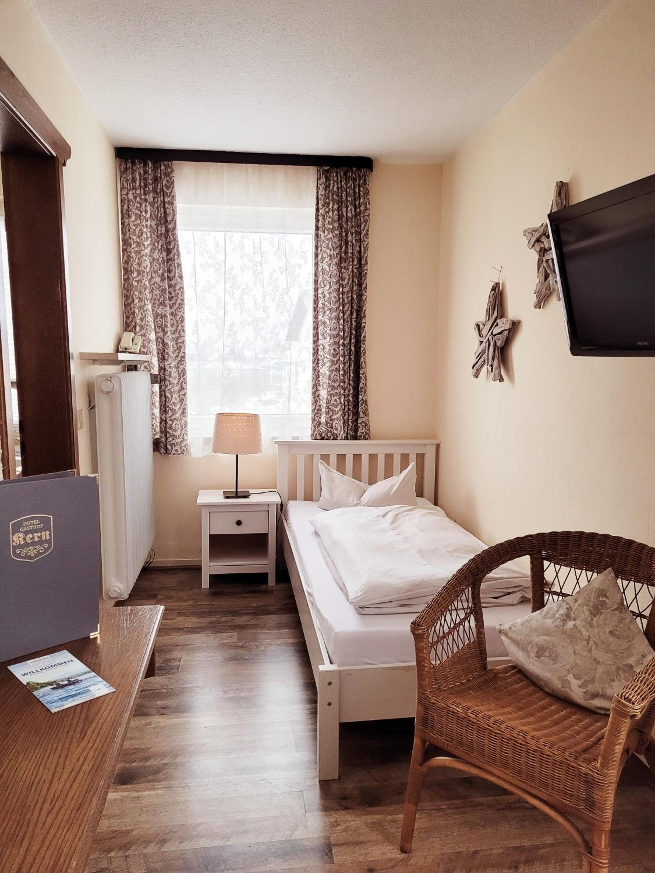Standard Single Room