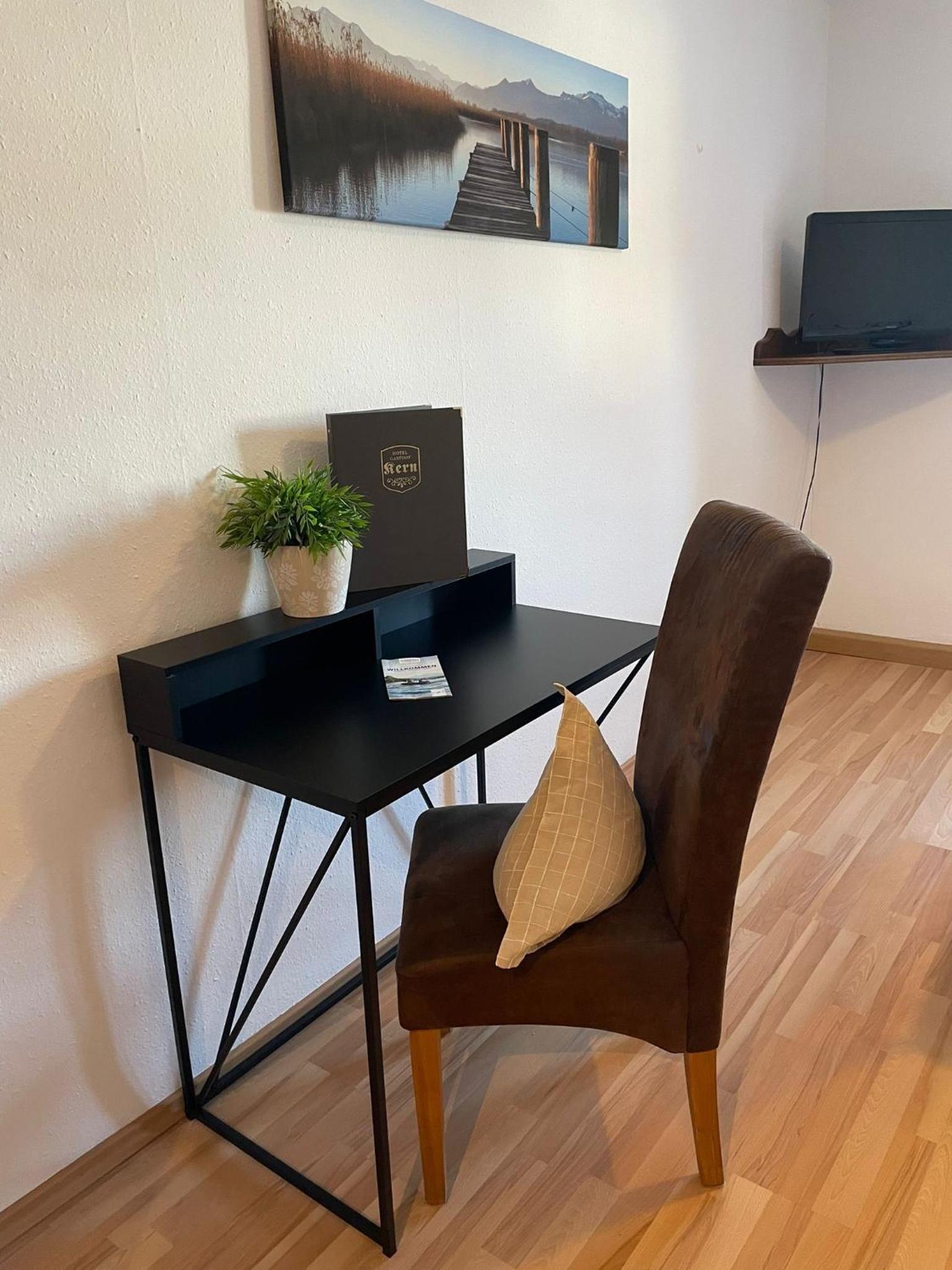 Single Room photo 3