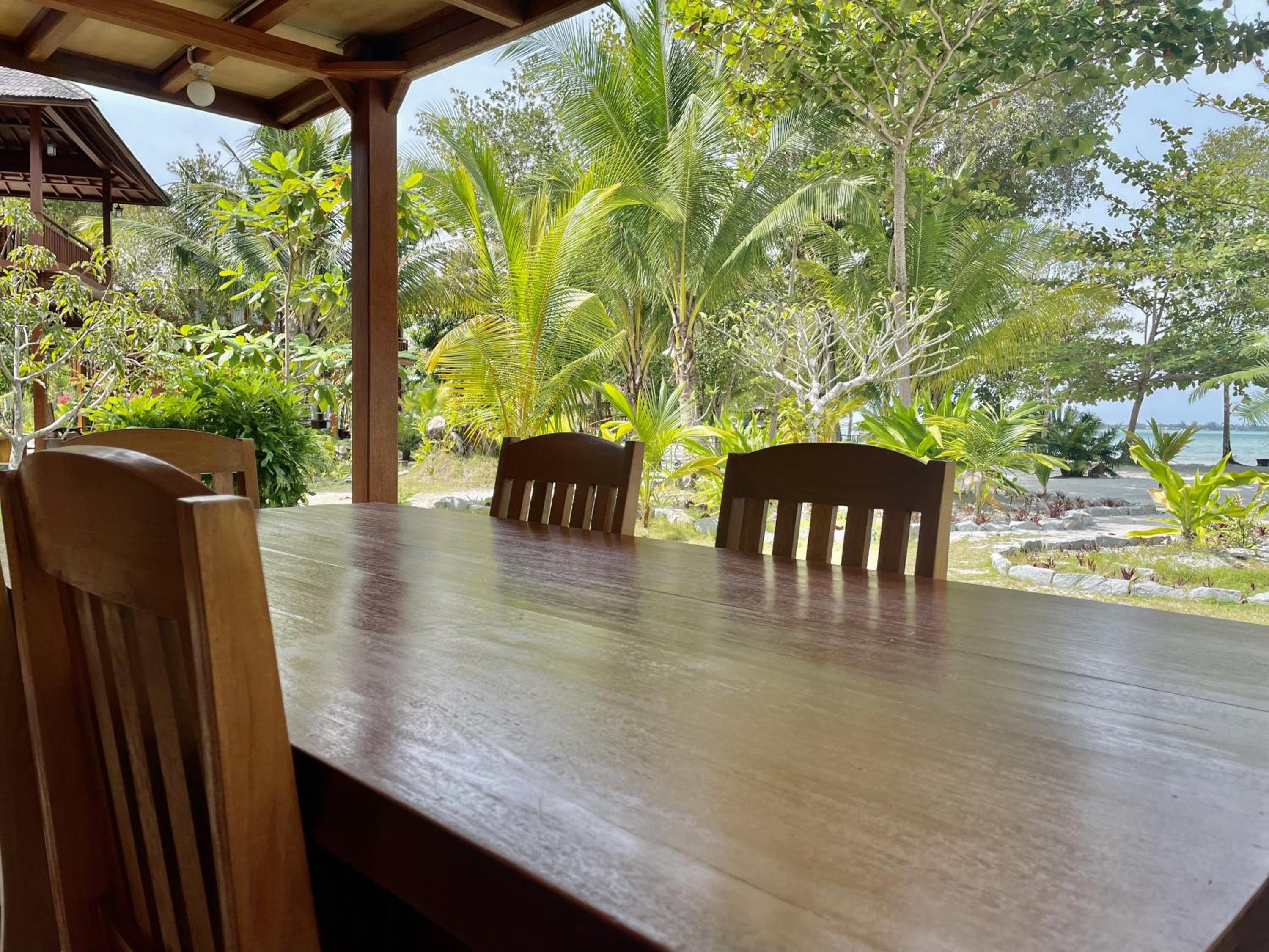 Two-Bedroom Villa - Photo 4