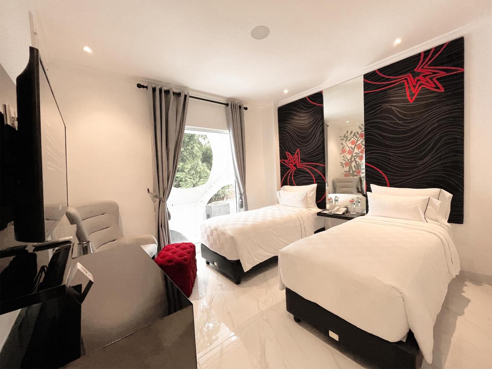 Superior Twin Room