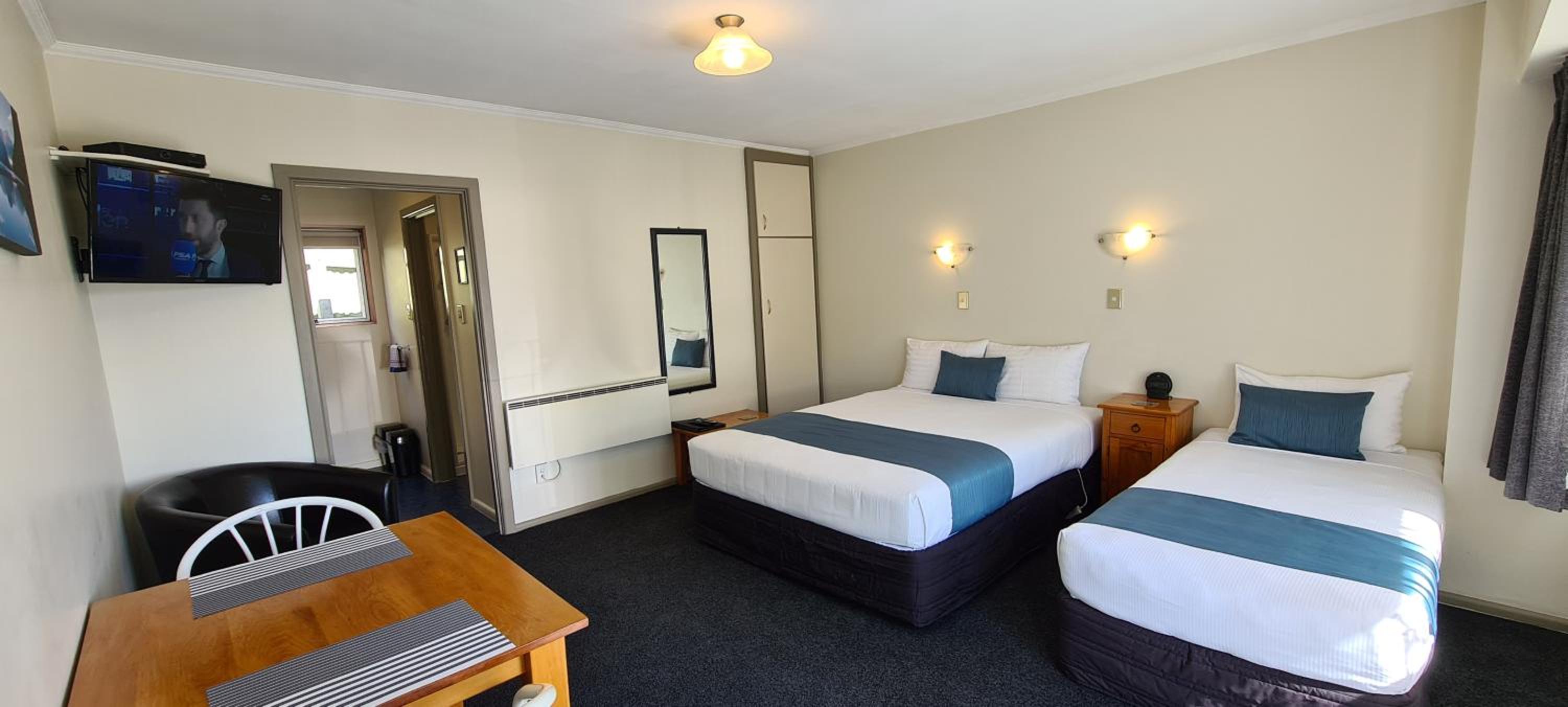 Standard Twin Room photo 1