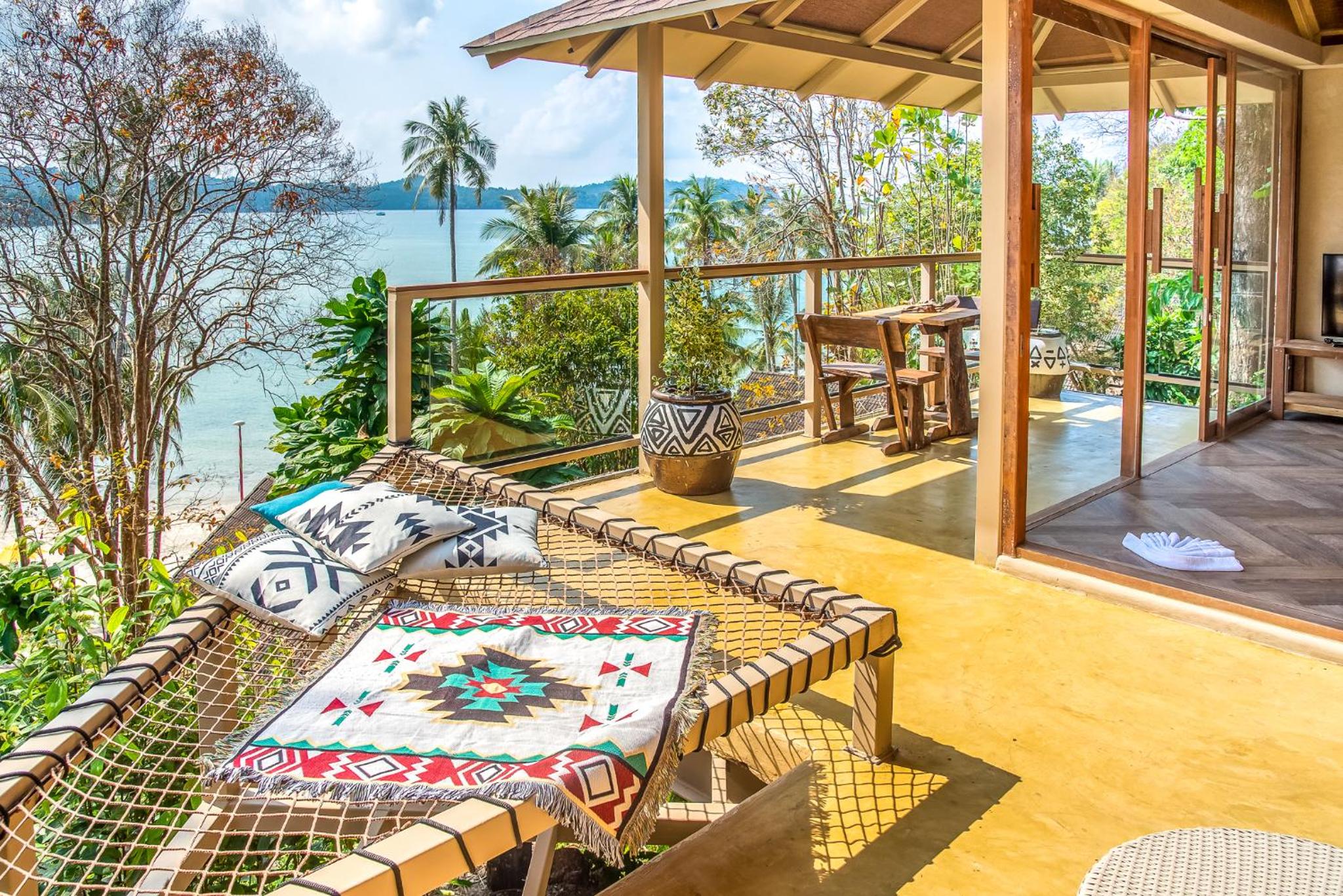 Deluxe Seaview Villa - Photo 6