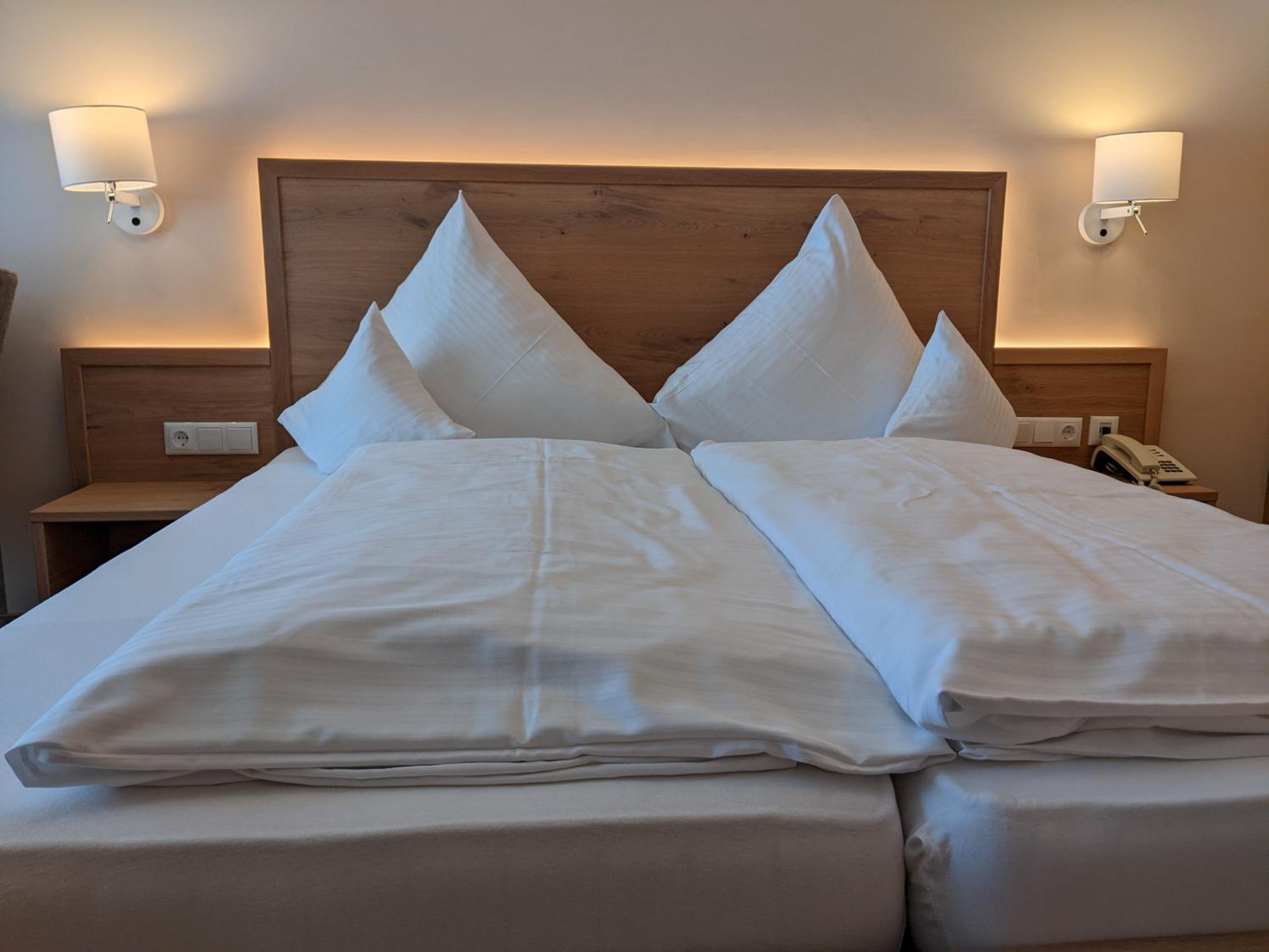 Standard Double Room photo 3