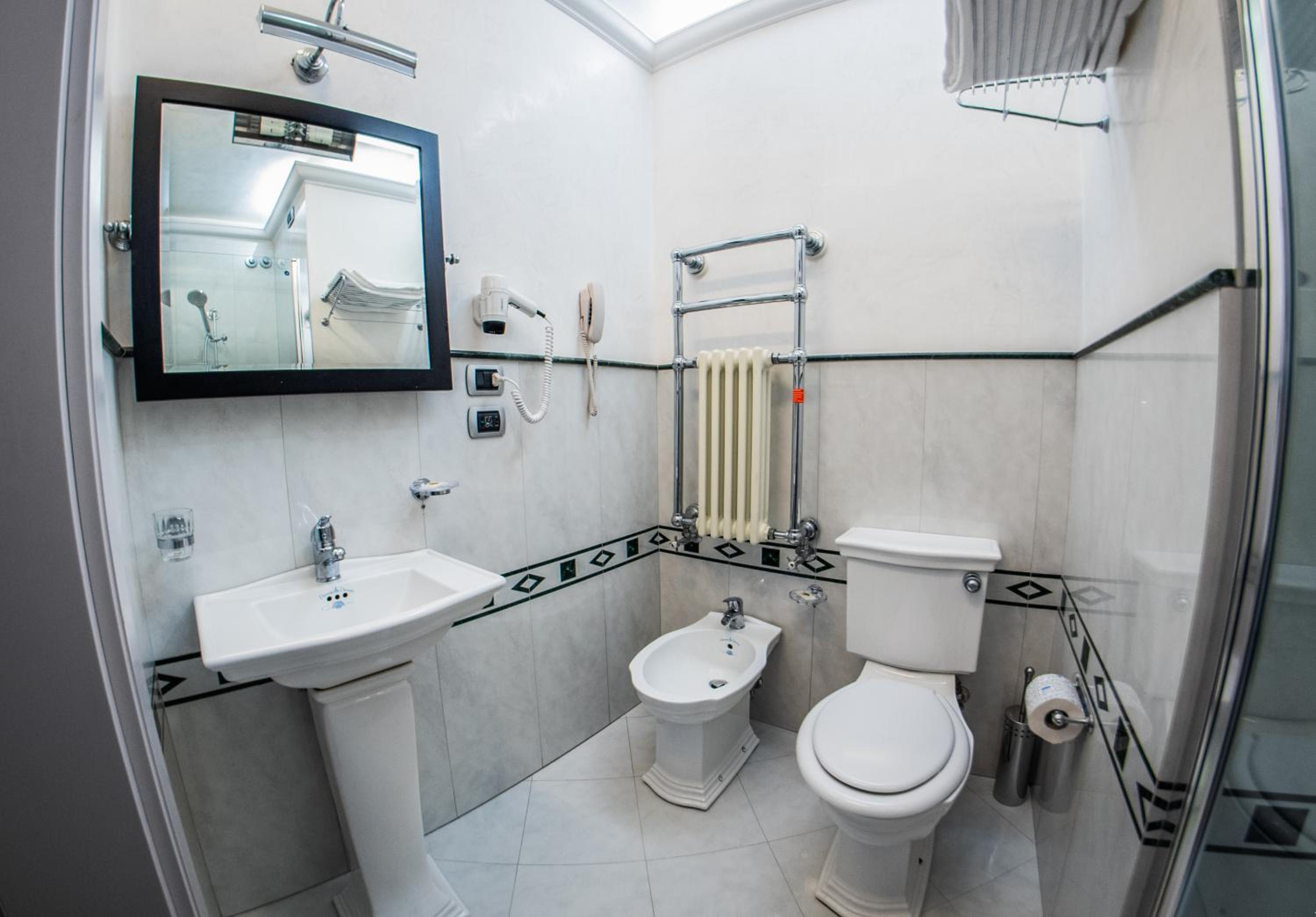 Single Room photo 3